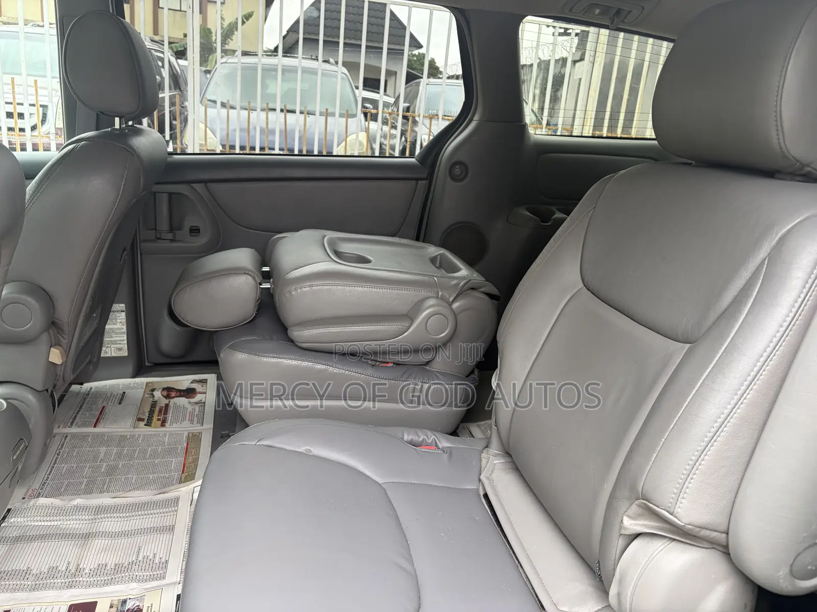 Toyota Sienna XLE 2005 White