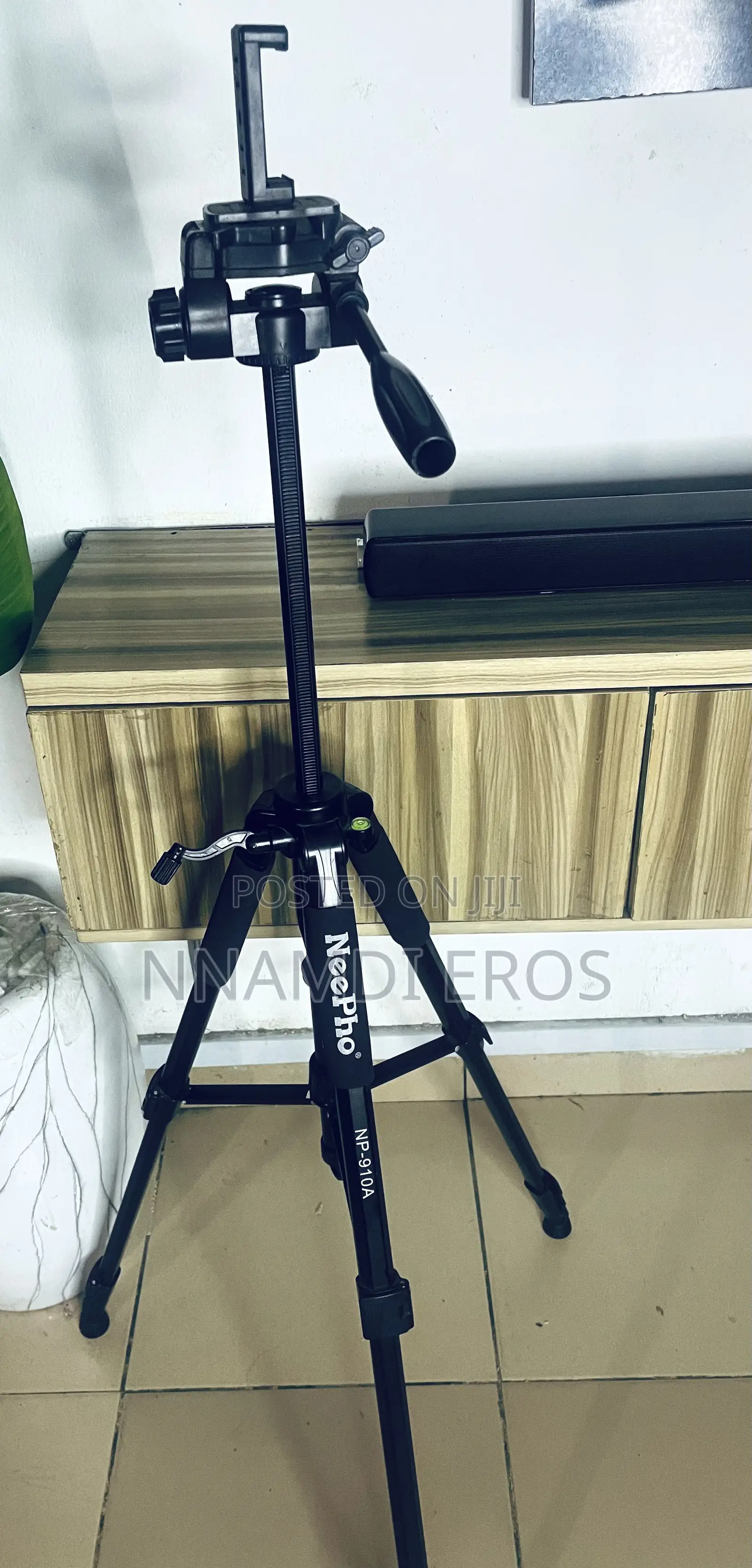 Neepho NP-910A 2m (6 Feet)Camera Smart Phone Tripod Pro Heavy Duty