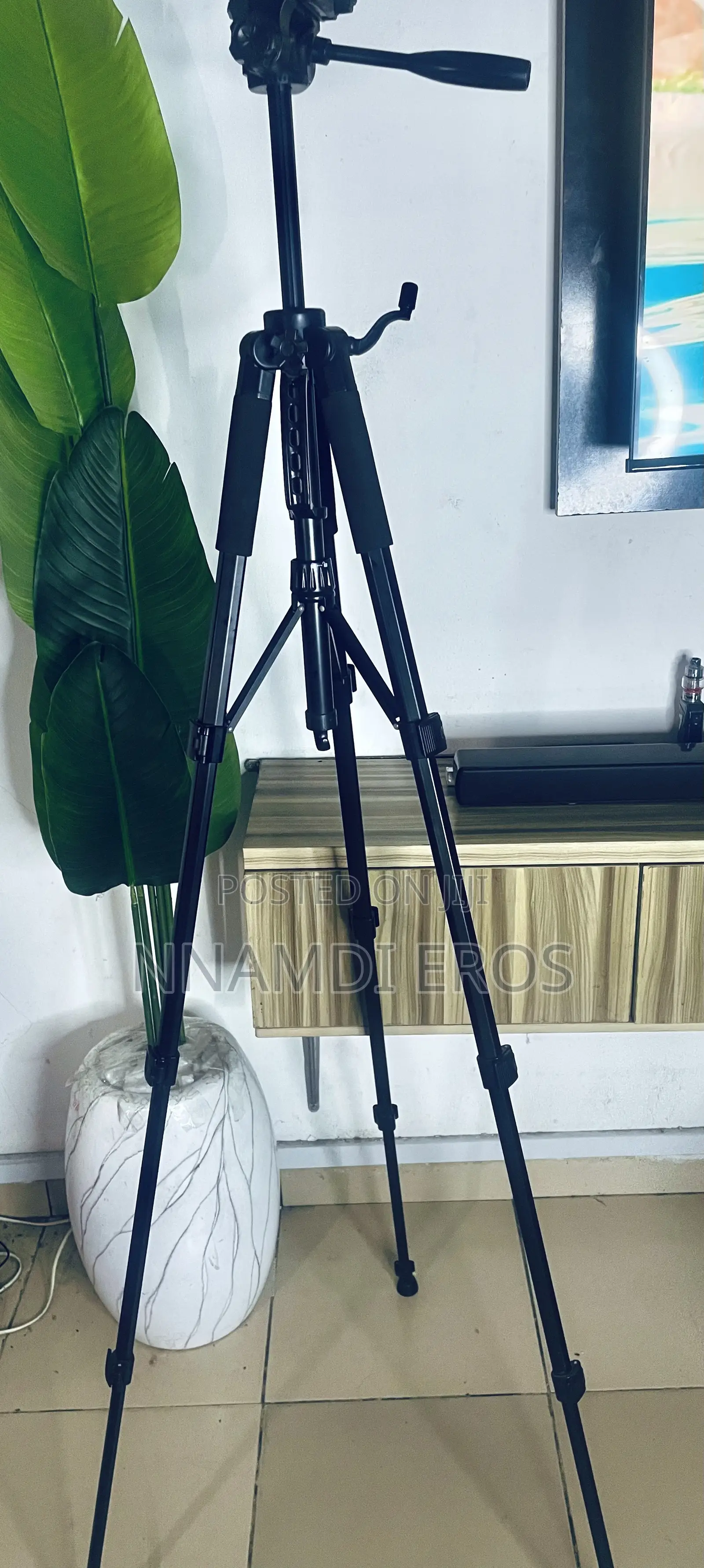 Neepho NP-910A 2m (6 Feet)Camera Smart Phone Tripod Pro Heavy Duty