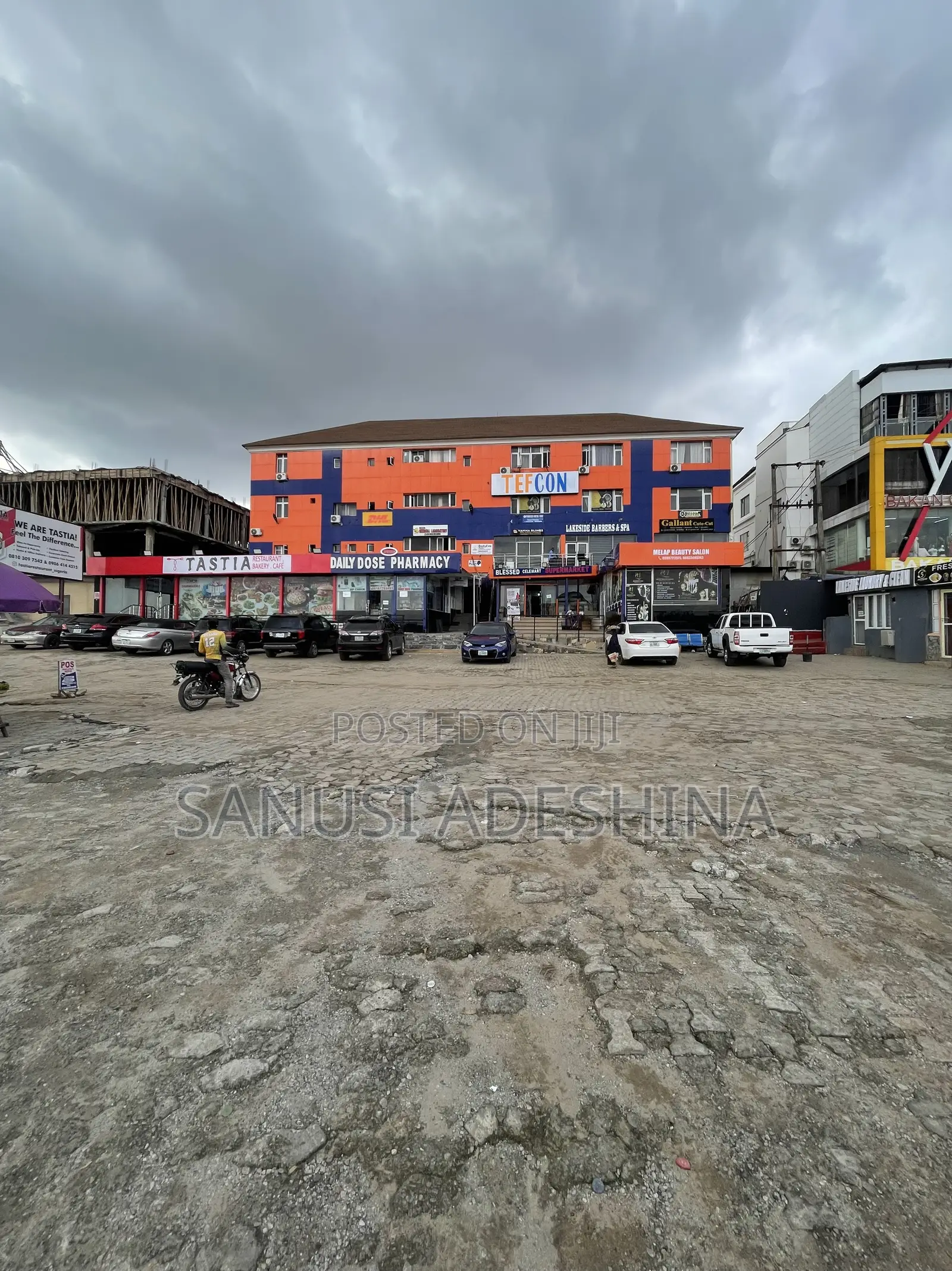 30 Shop,14 Bed Rooms Hotel,14 Selfcon Location Lokogoma Abuja