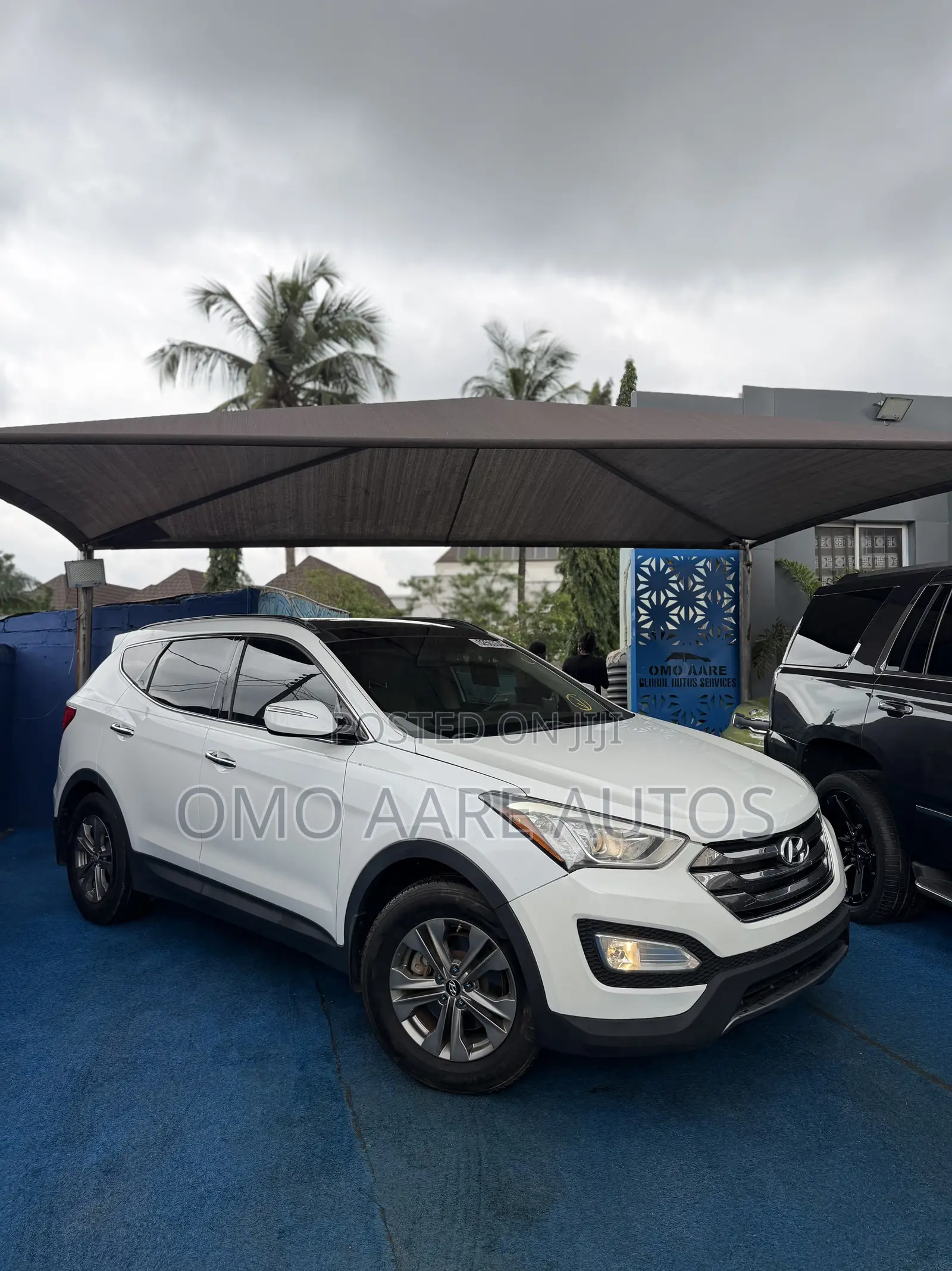 Hyundai Santa Fe 2014 White