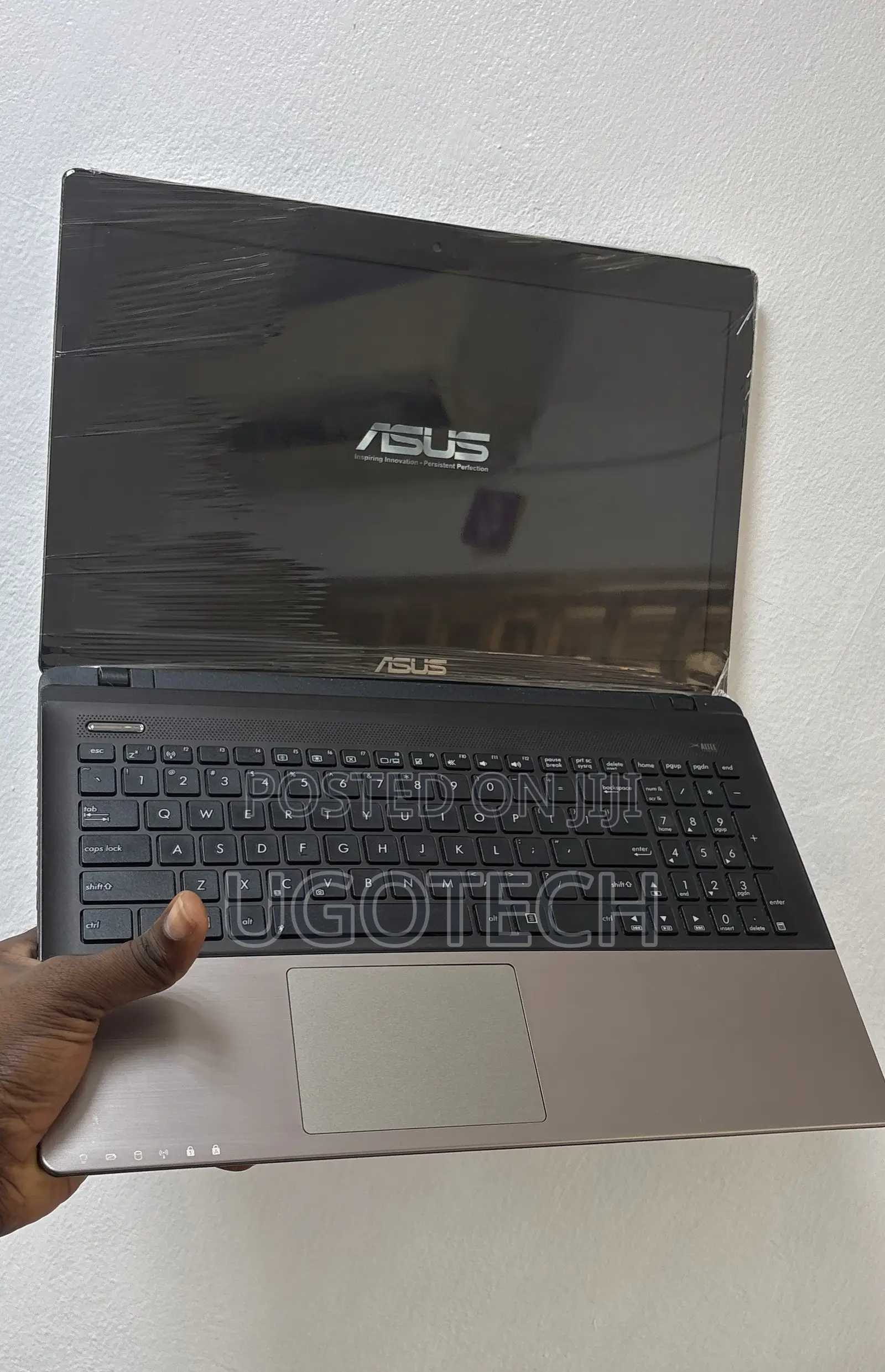 Laptop Asus A553MA 4GB Intel Core i5 HDD 320GB