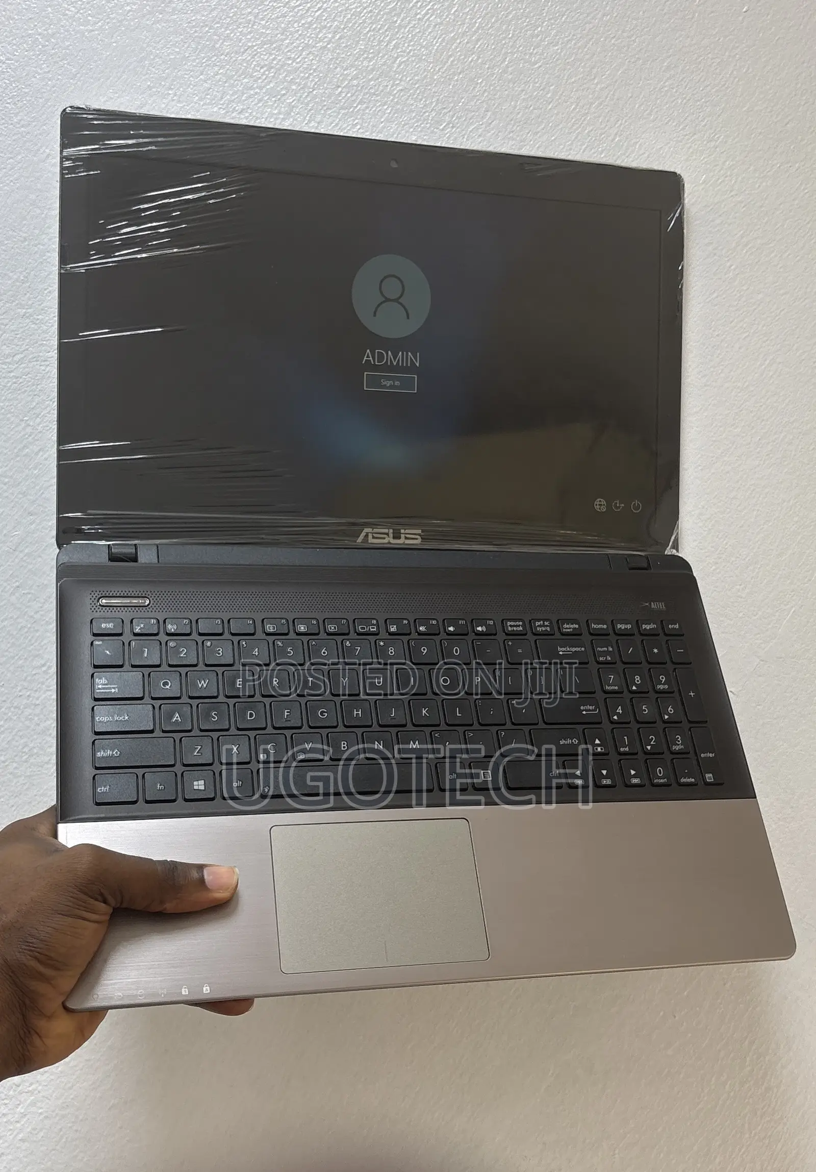 Laptop Asus A553MA 4GB Intel Core i5 HDD 320GB