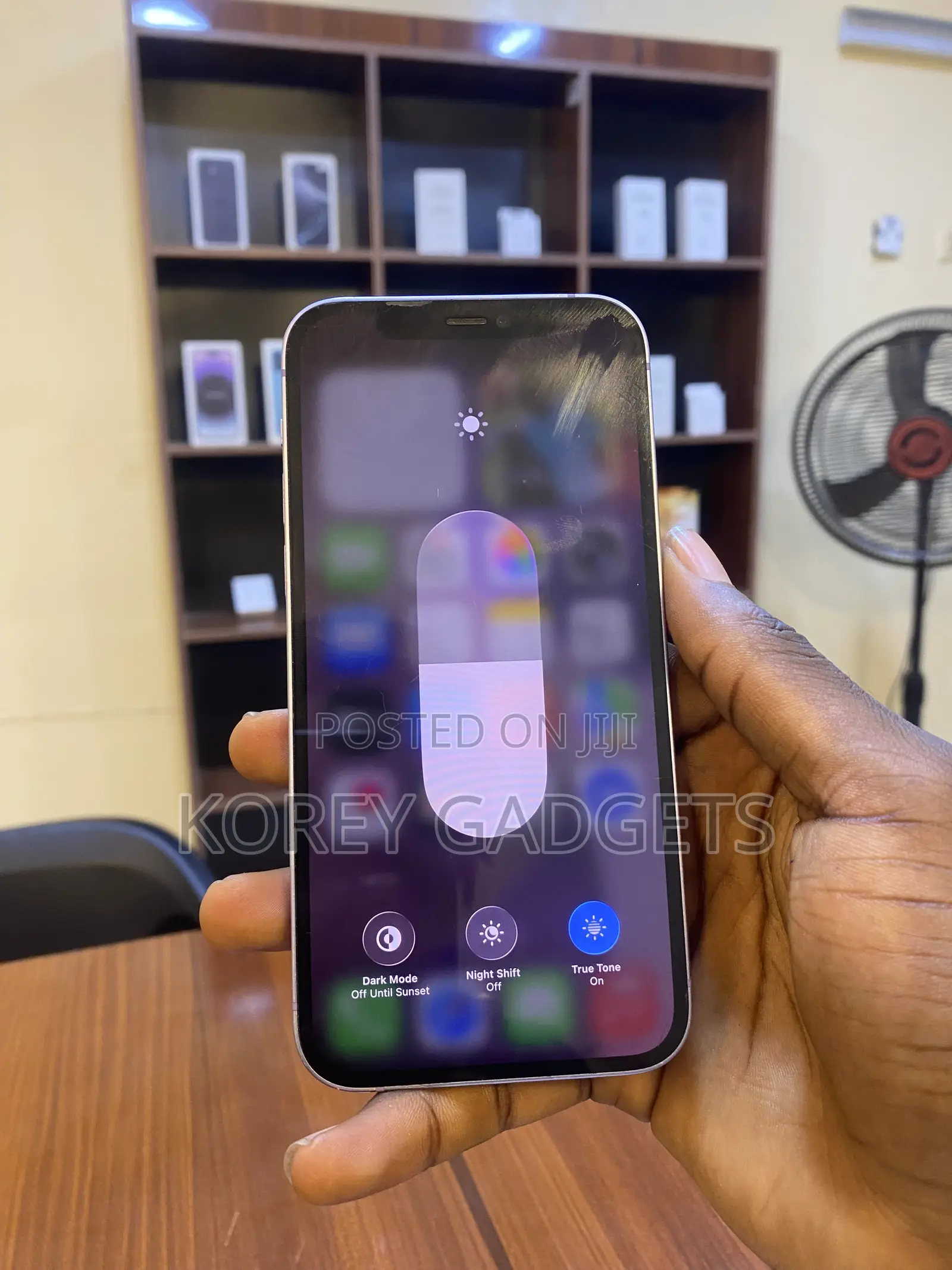 Apple iPhone 12 64 GB Purple
