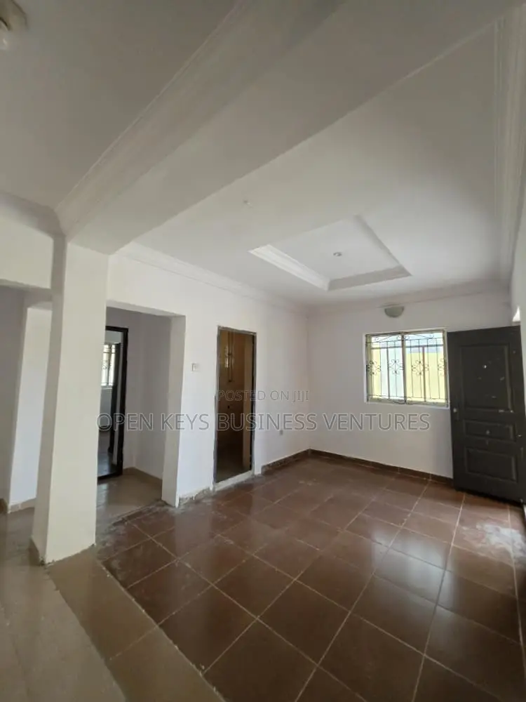 2bdrm Block of Flats in Gbopa, Ologuneru for sale