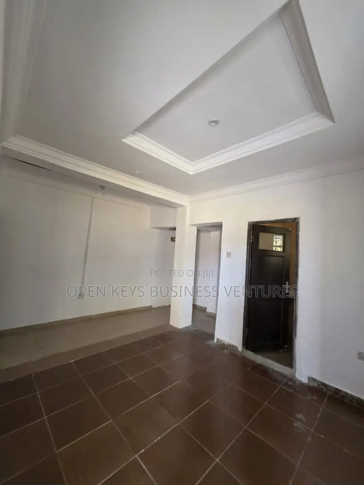 2bdrm Block of Flats in Gbopa, Ologuneru for sale