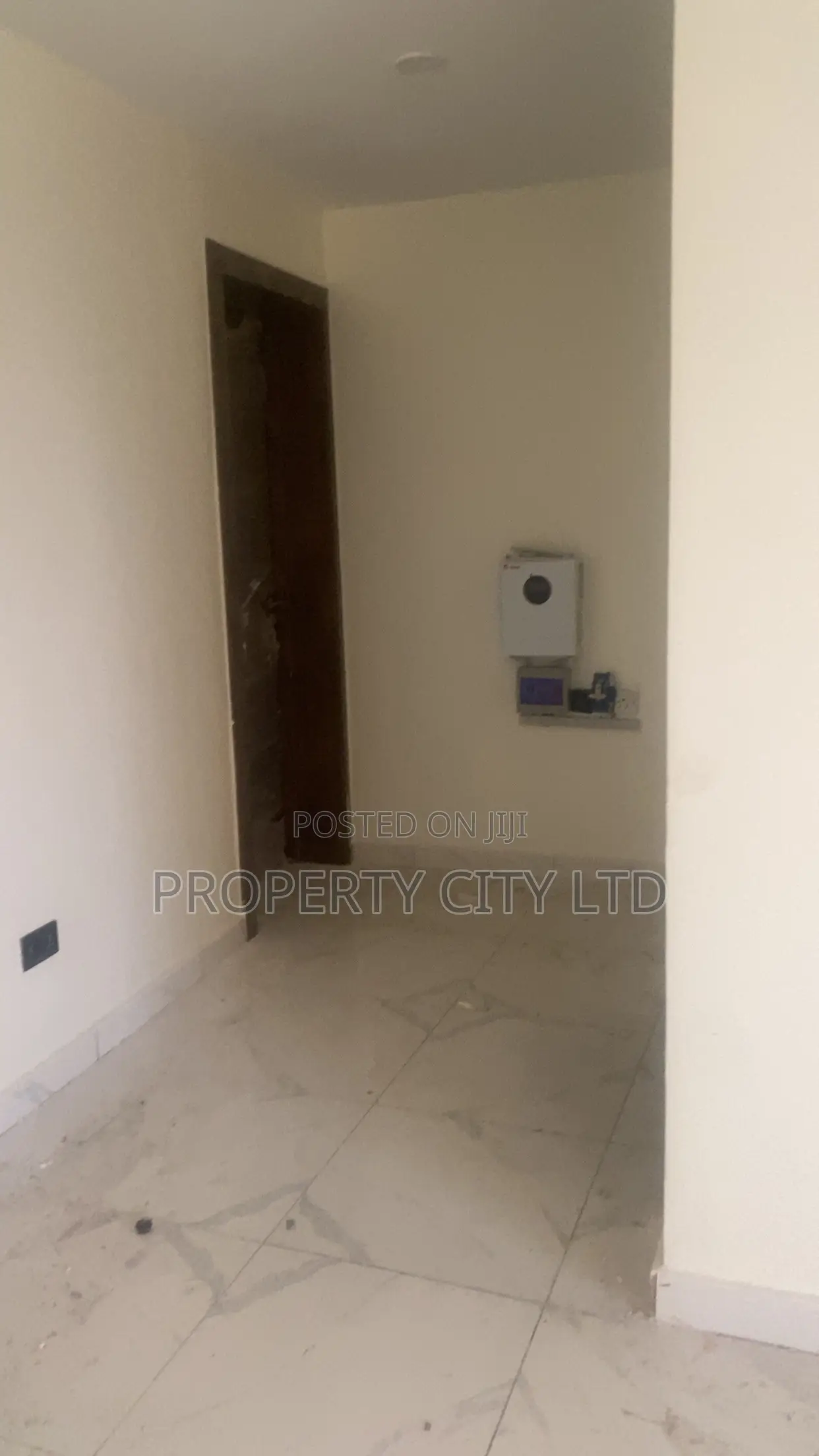 3bdrm Apartment in Ajayi Apata Estate, Awoyaya for rent