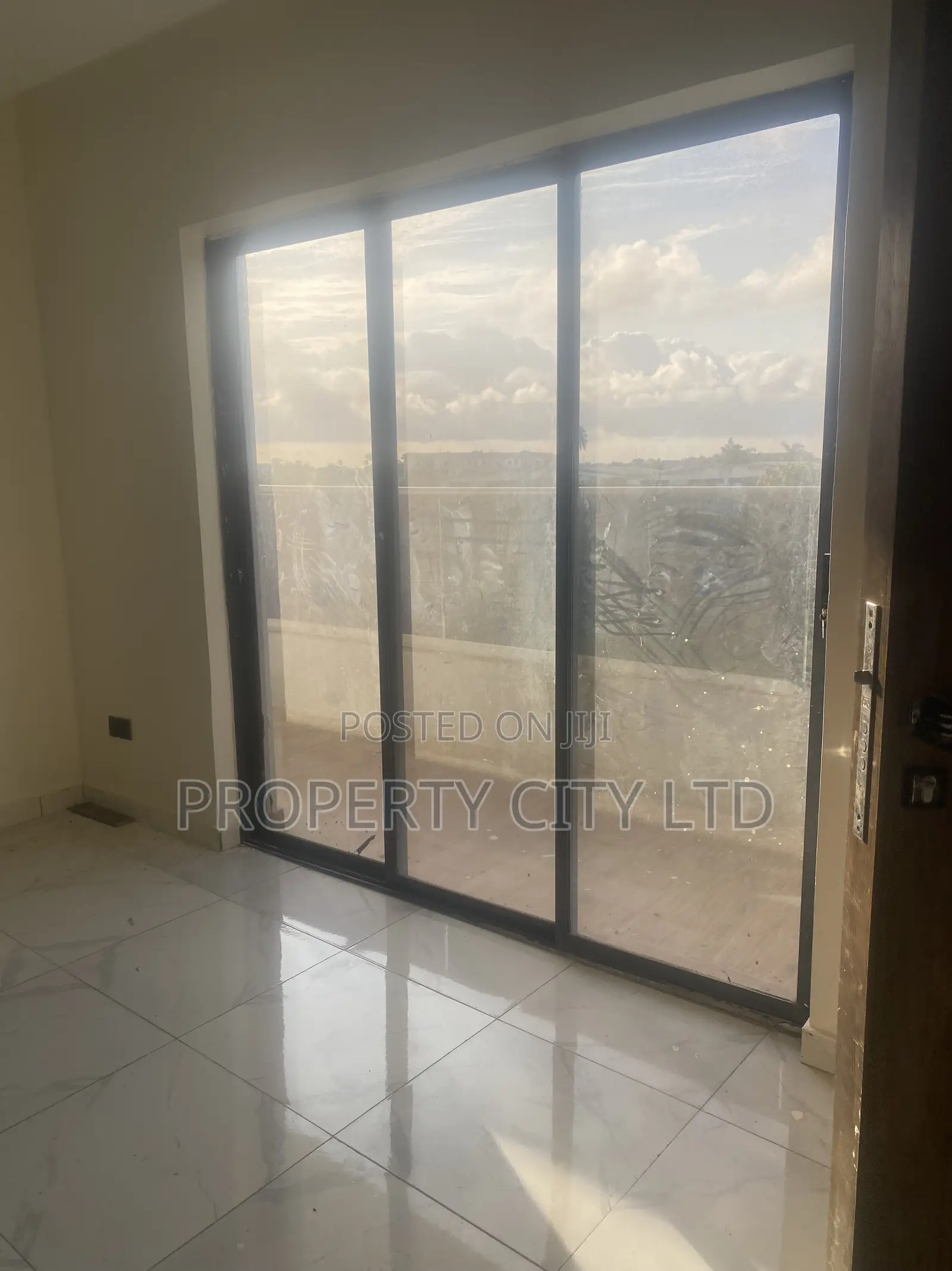 3bdrm Apartment in Ajayi Apata Estate, Awoyaya for rent