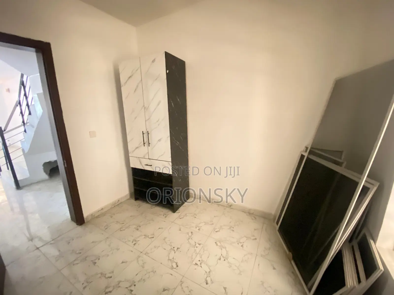 4bdrm Duplex in Ikota for sale