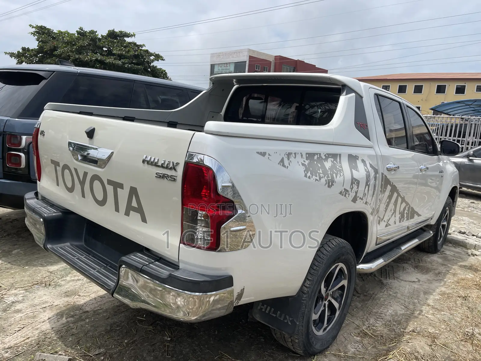 Toyota Hilux Revo Double Cab Deisel 2.4 RWD 2018 White