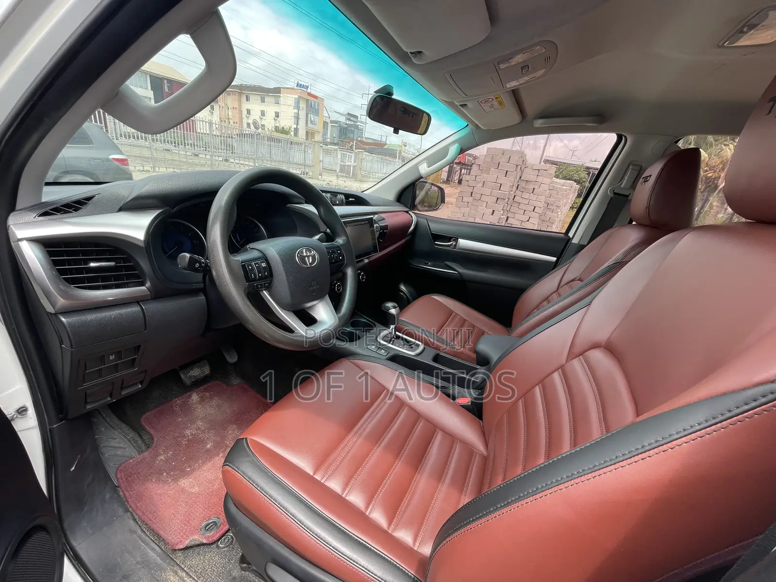 Toyota Hilux Revo Double Cab Deisel 2.4 RWD 2018 White