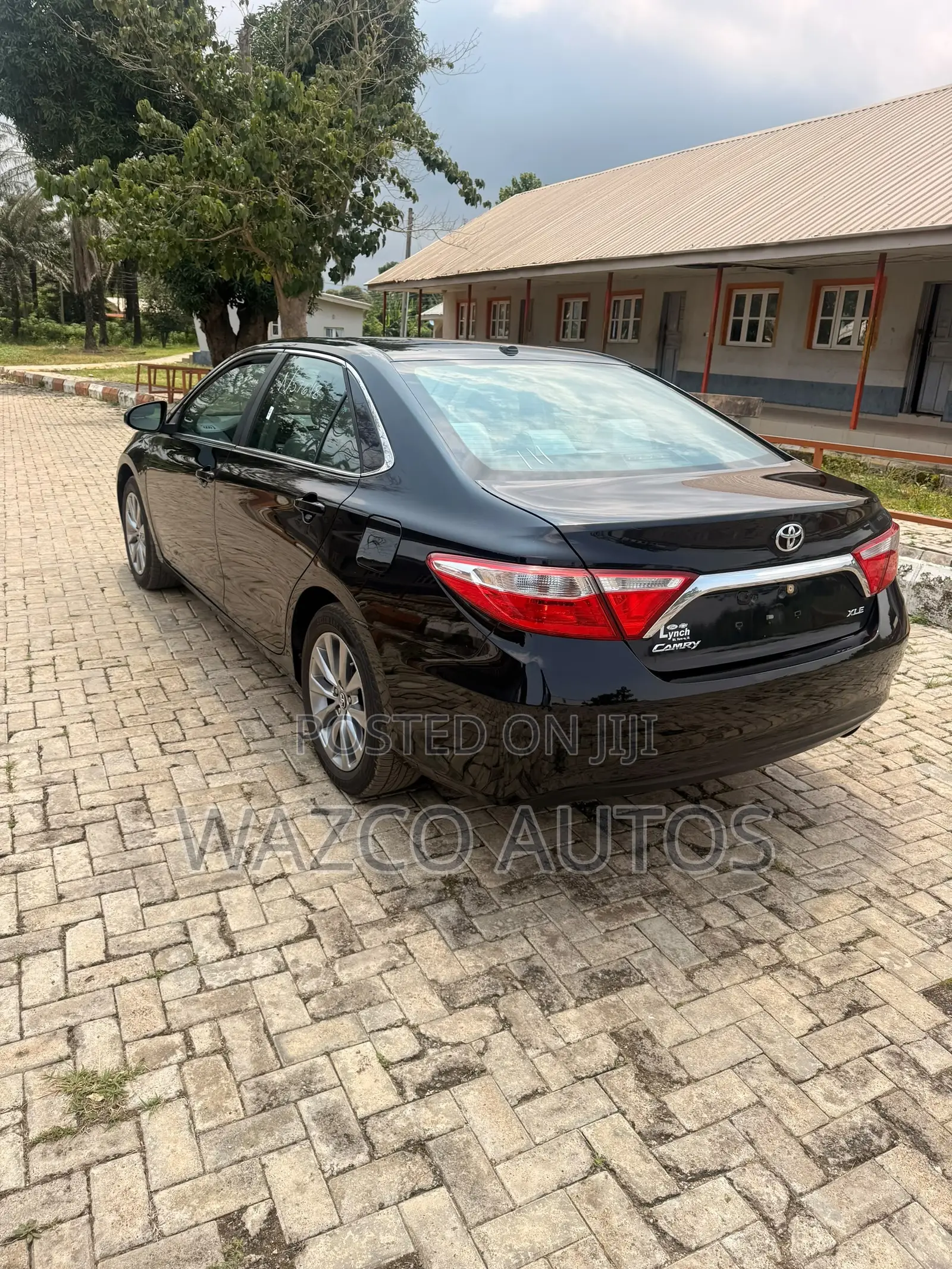 Toyota Camry 2016 Black