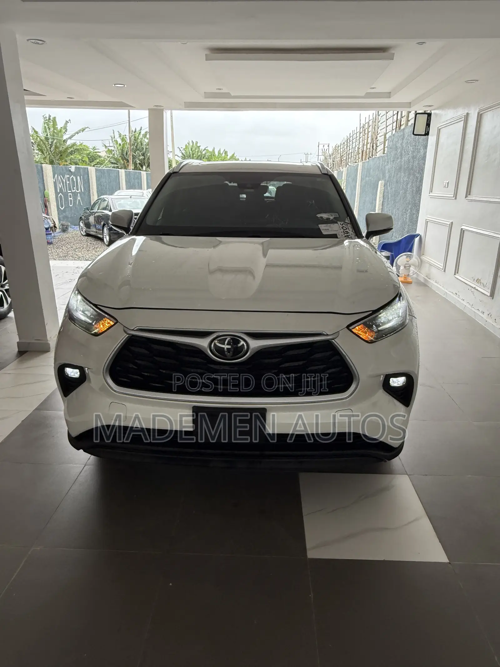 Toyota Highlander XLE 2021 White