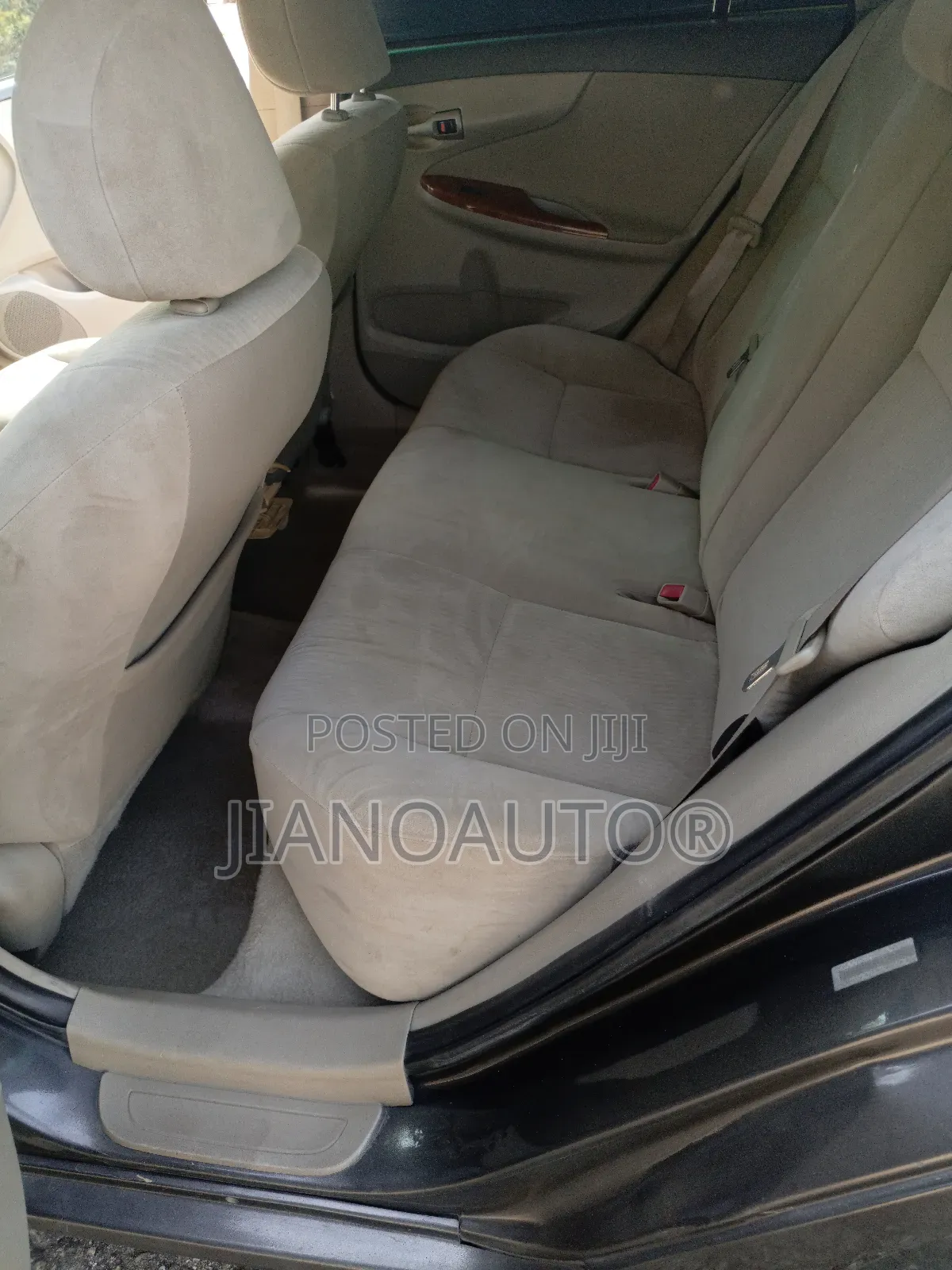 Toyota Corolla 2009 Gray
