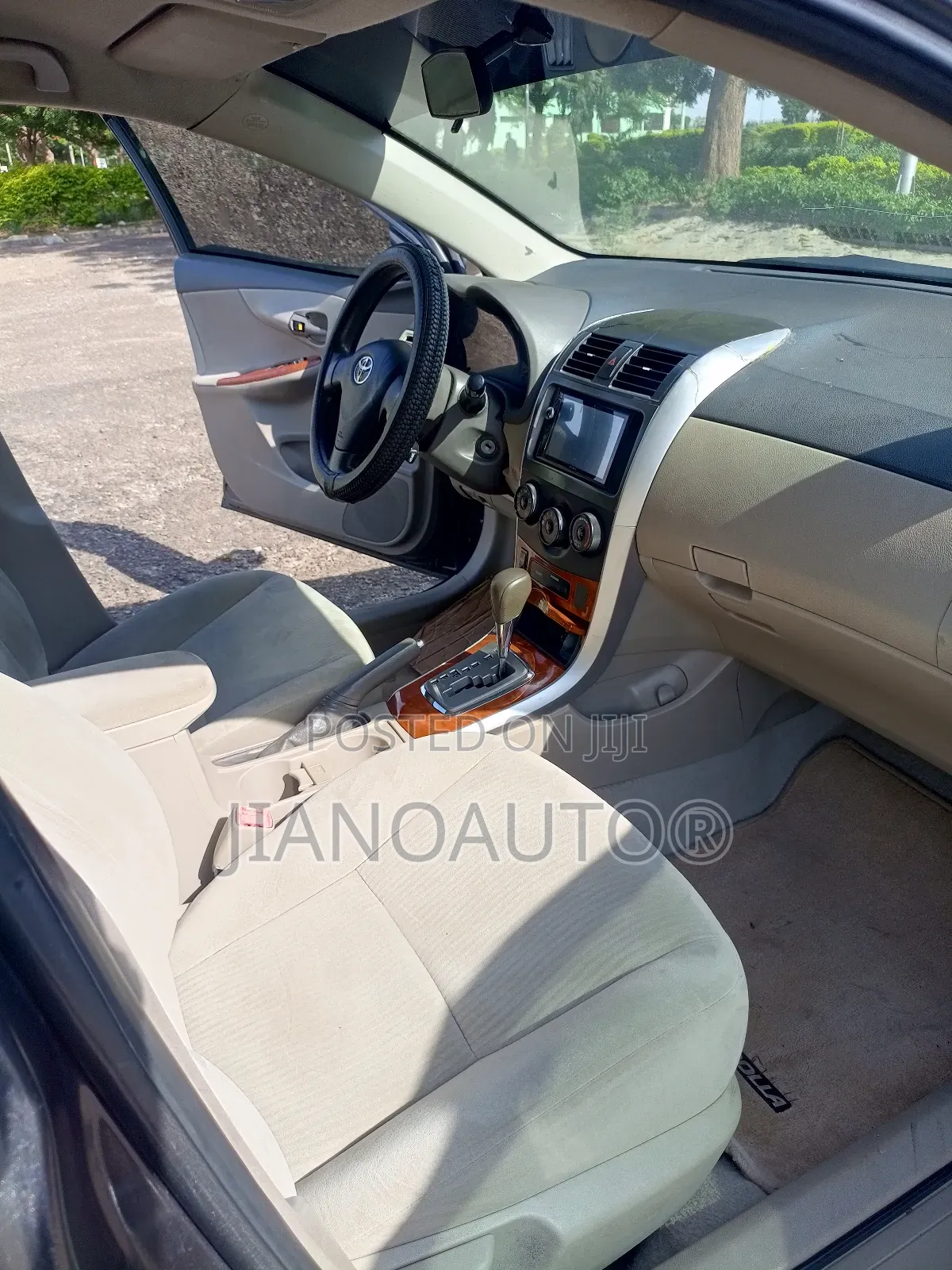 Toyota Corolla 2009 Gray