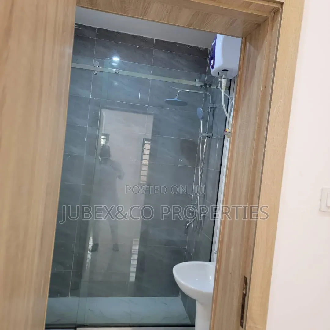 4bdrm Duplex in Omolayo Akobo Ibadan for sale