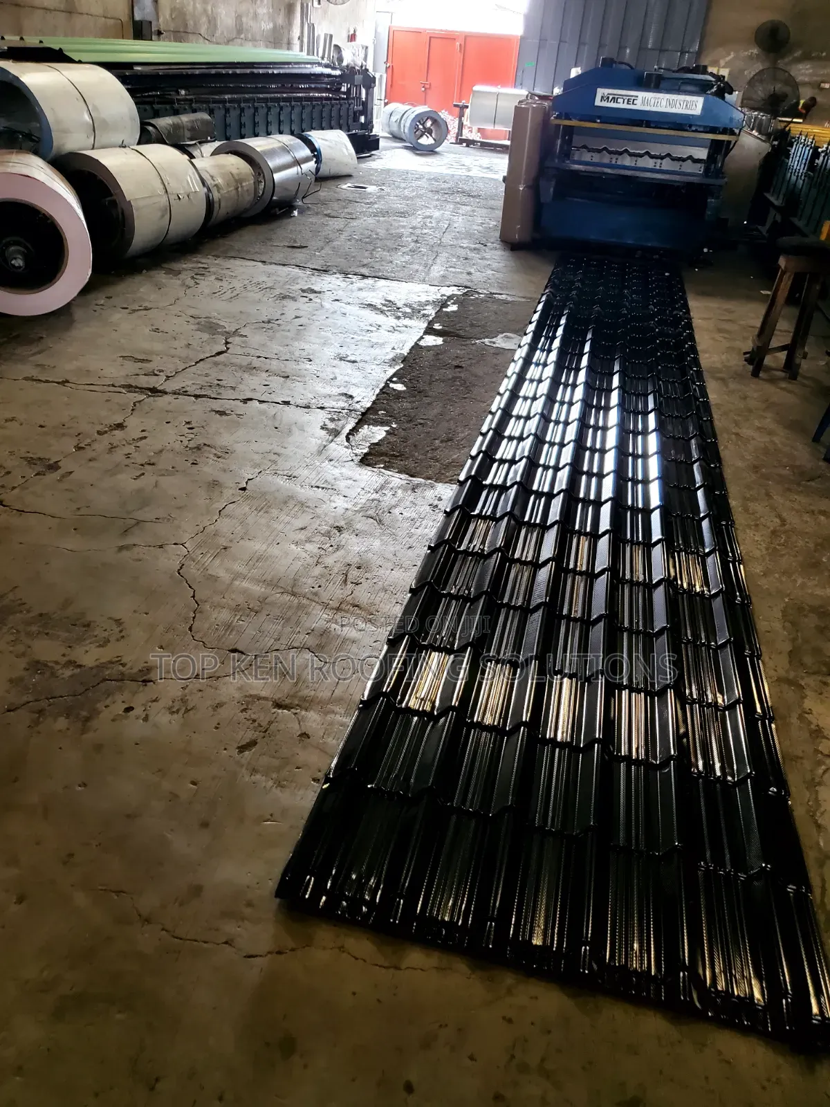 0.55mm Oven Baked T/Black Steptiles Aluminium Sheet