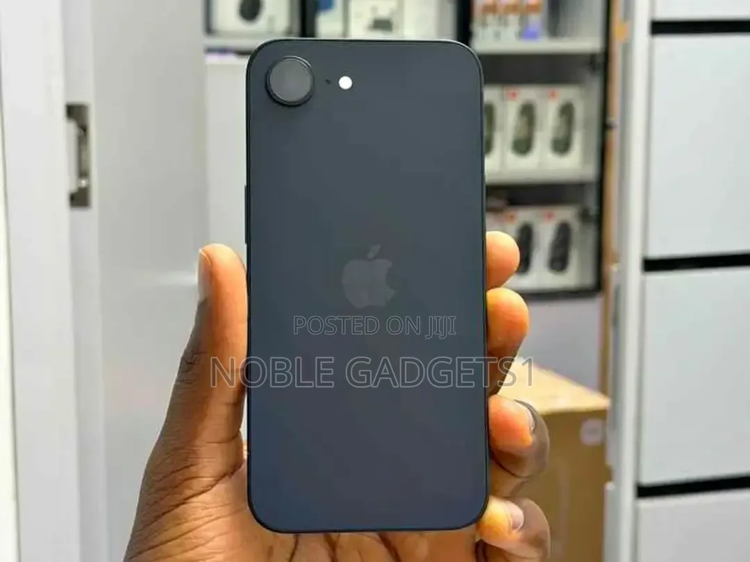 New Apple iPhone 17e 256 GB Black