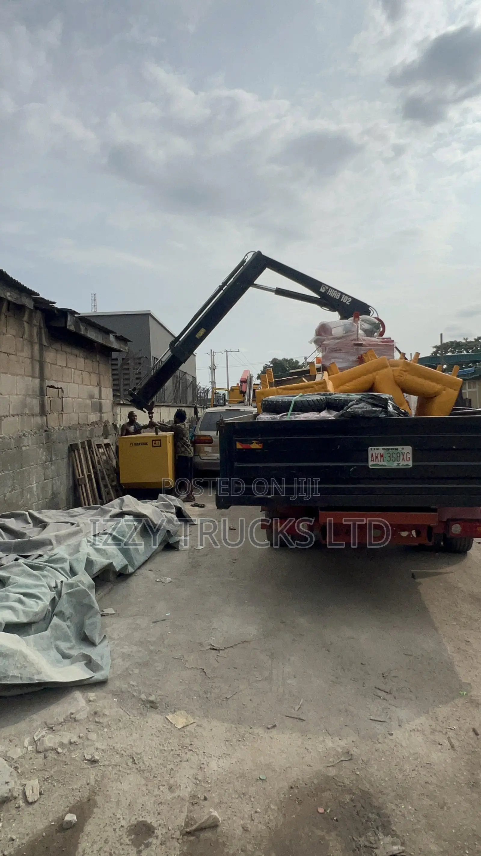 Hiab Crane Truck Available for Rental
