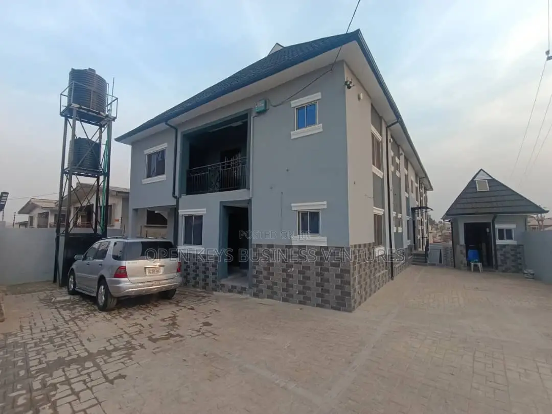 Furnished 3bdrm Apartment in Omogbafo By Splash, CHallenge / Ibadan