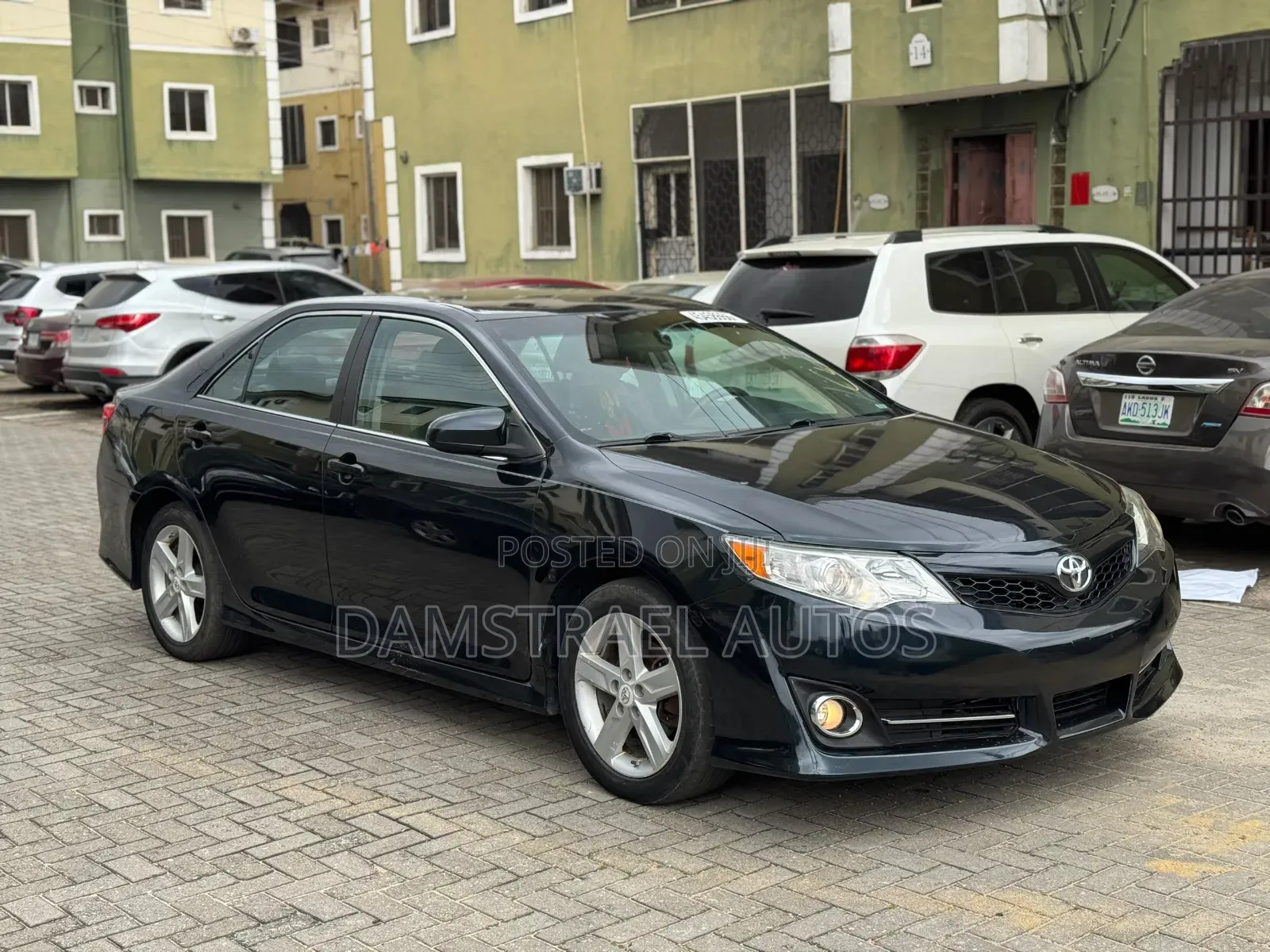 Toyota Camry 2012 Gray