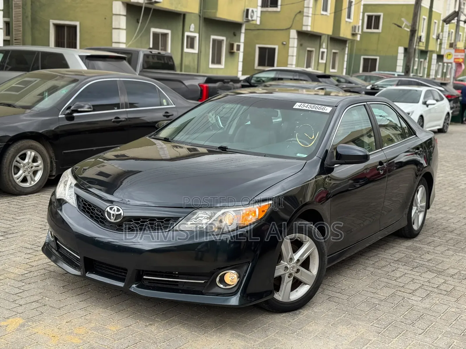 Toyota Camry 2012 Gray