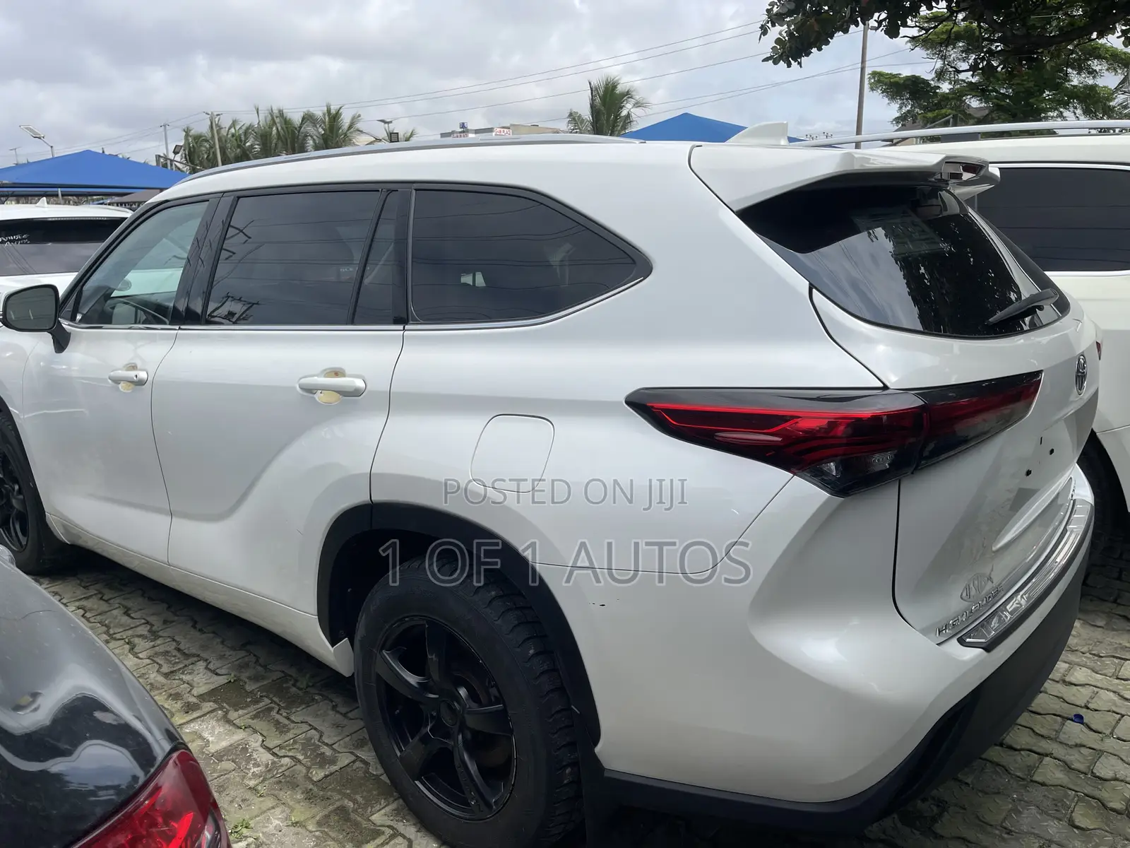 Toyota Highlander XLE 2021 White