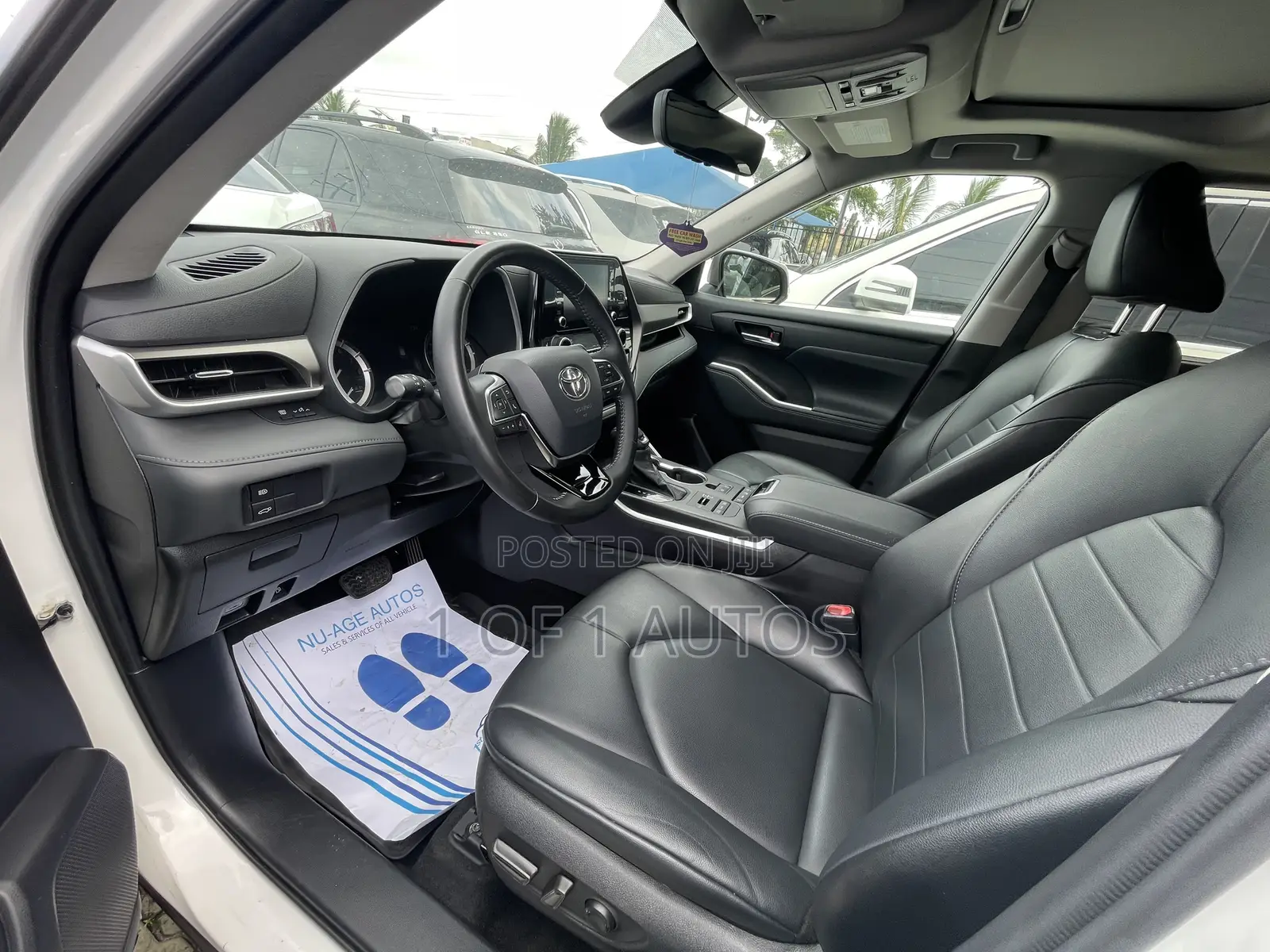 Toyota Highlander XLE 2021 White