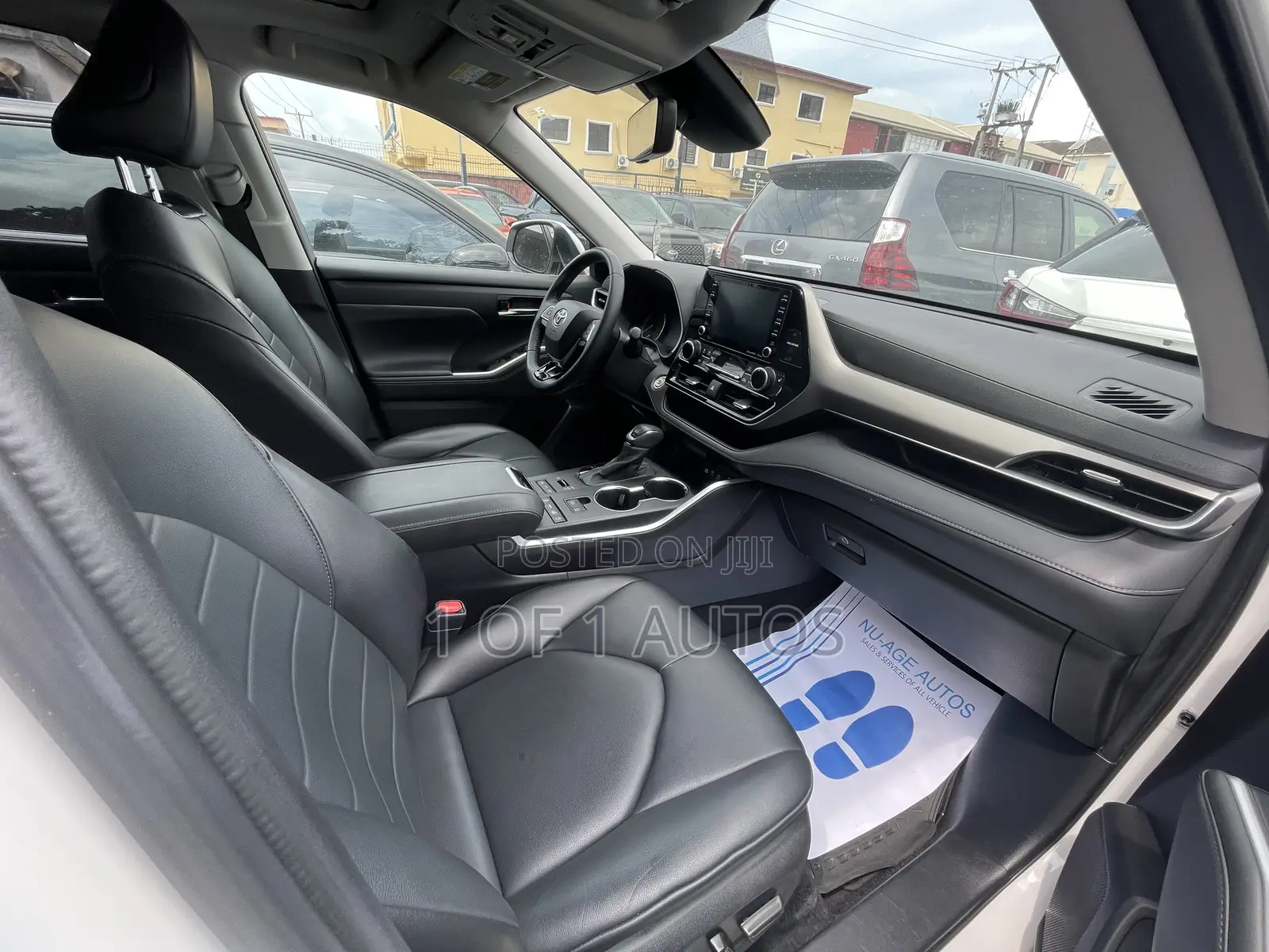 Toyota Highlander XLE 2021 White