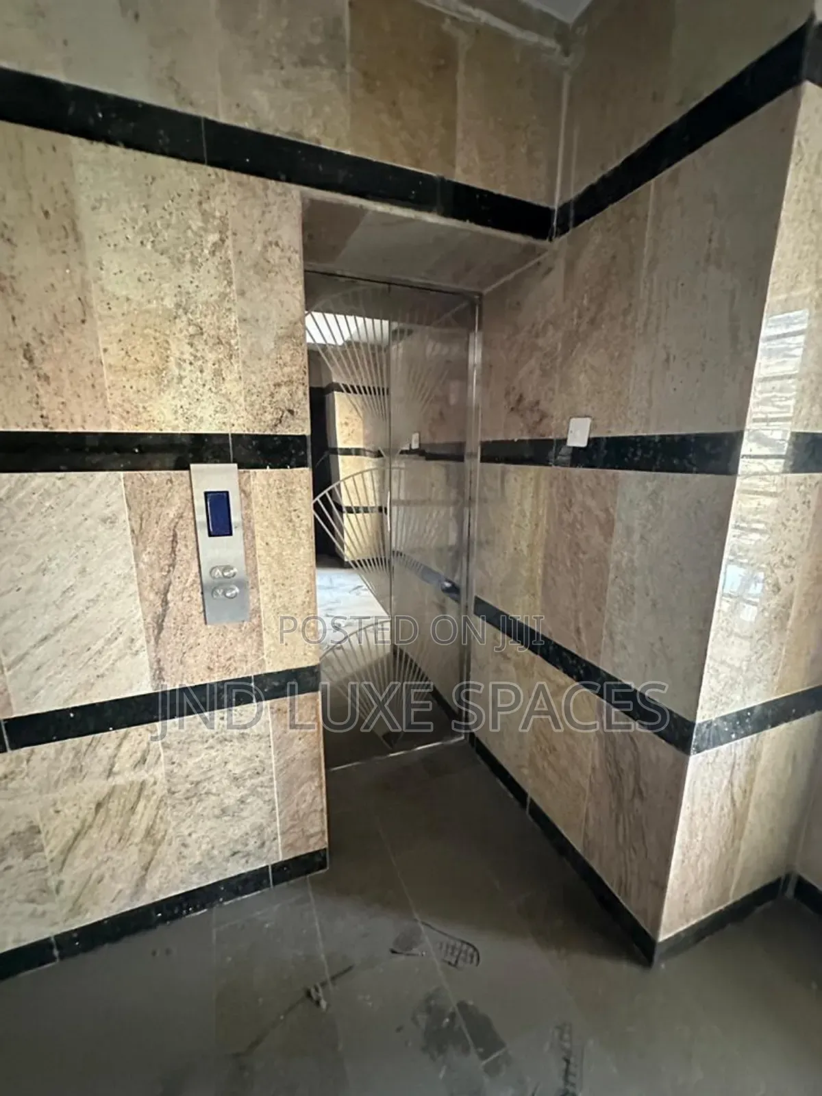 4bdrm Apartment in Banana Island for rent