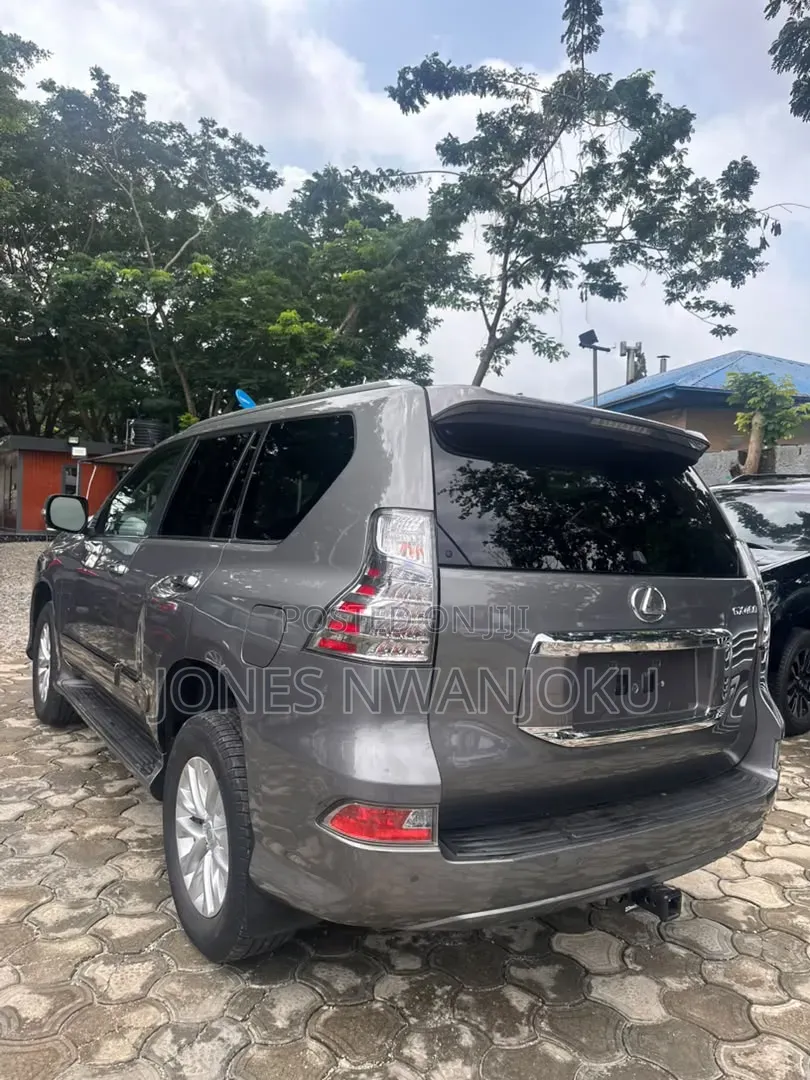 Lexus GX 2014 Gray