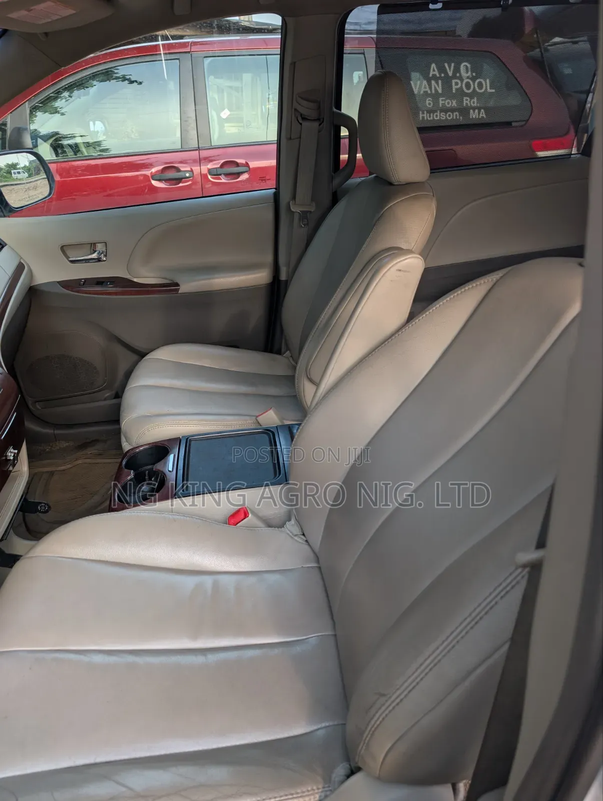 Toyota Sienna XLE 8-Passenger 4dr Minivan (3.5L 6cyl 6A) 2014 White