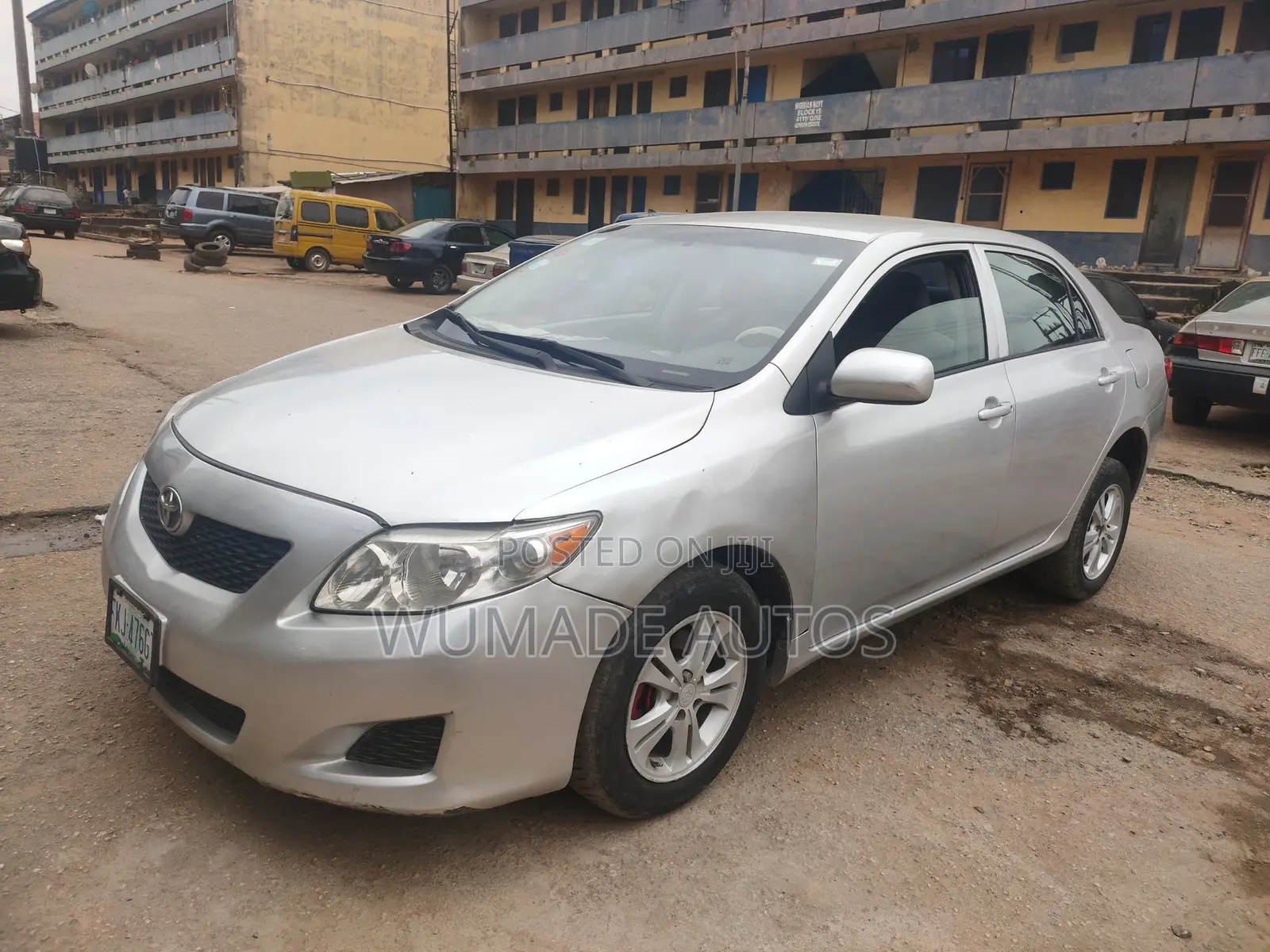 Toyota Corolla LE 4dr Sedan (1.8L 4 cyl 4A) 2009 Silver