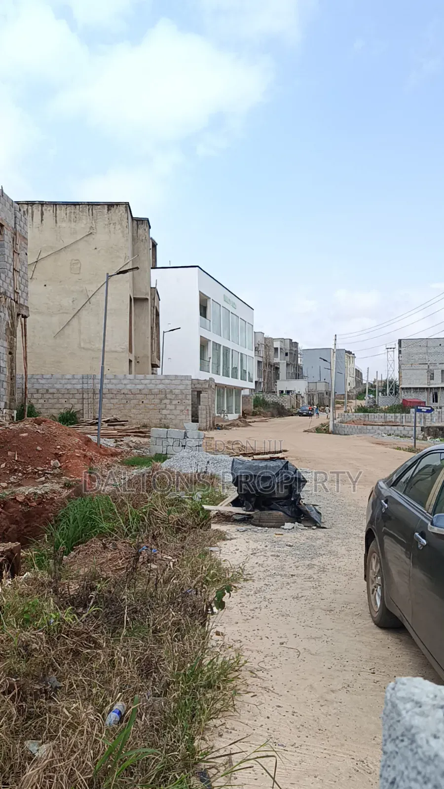 A Plot at DPC Level I Available for Sale at Ochacho Estate