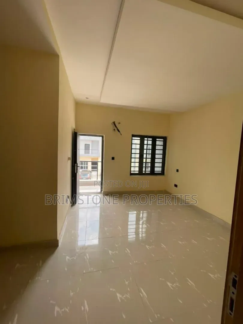 Furnished 2bdrm Duplex in Ogombo for rent