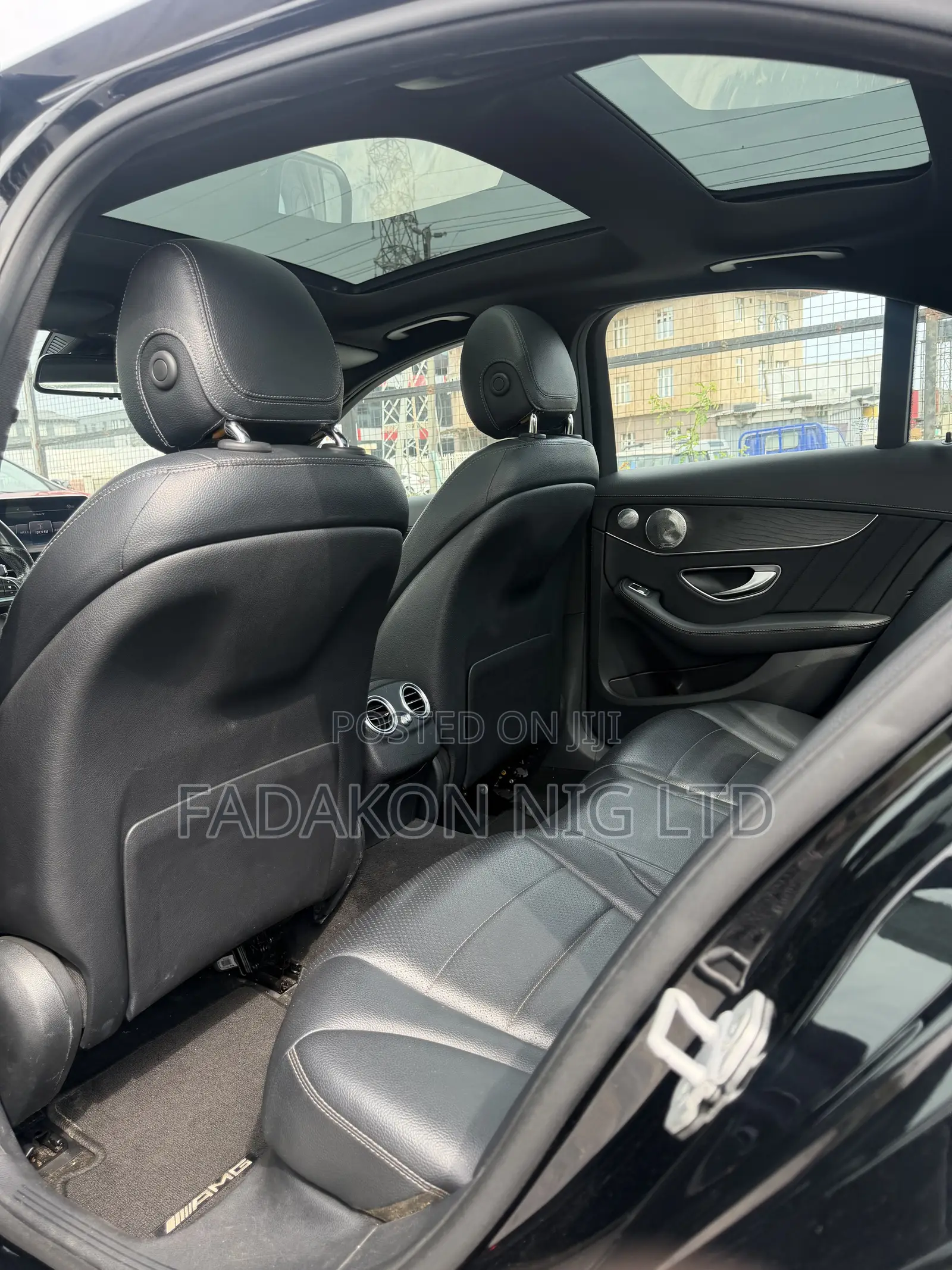 Mercedes-Benz C400 4Matic AWD Sedan (3.0L V6 7A) 2015 Black