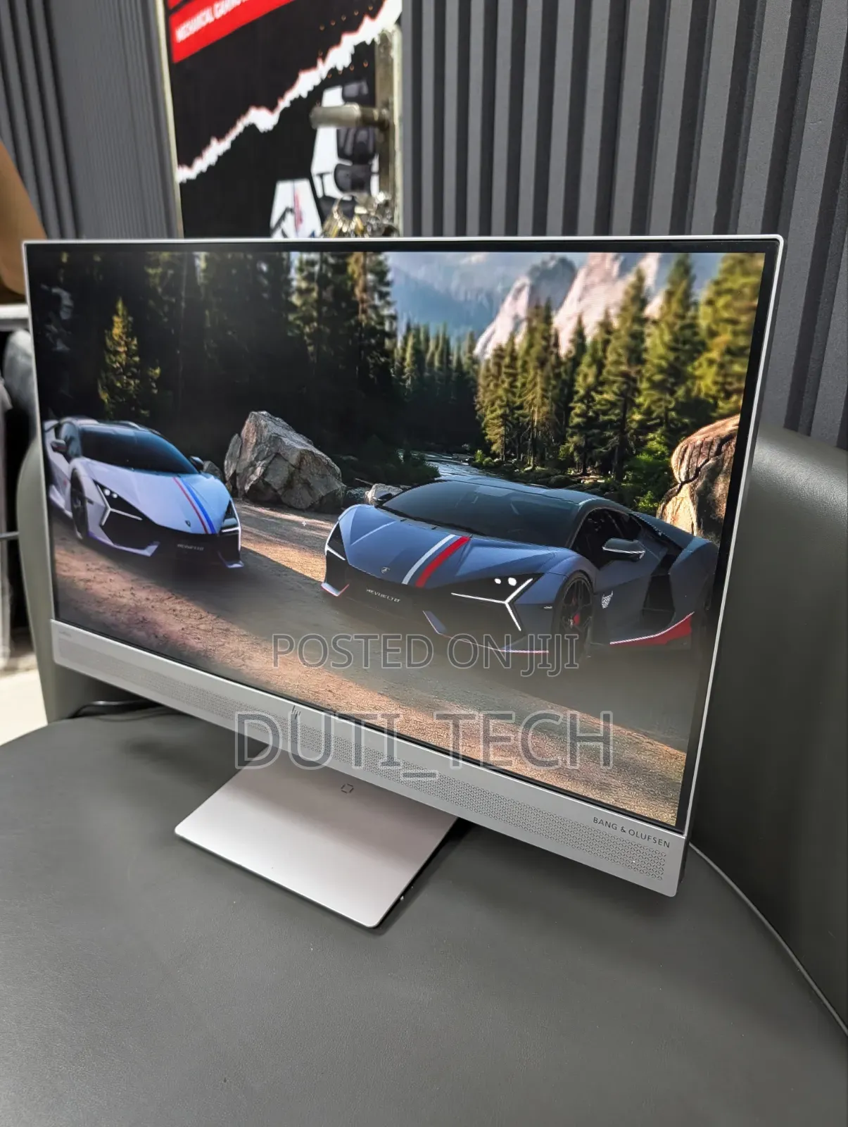 HP Wireless Charging S240uj 24" QHD IPS Monitor — USB-C, Speakers