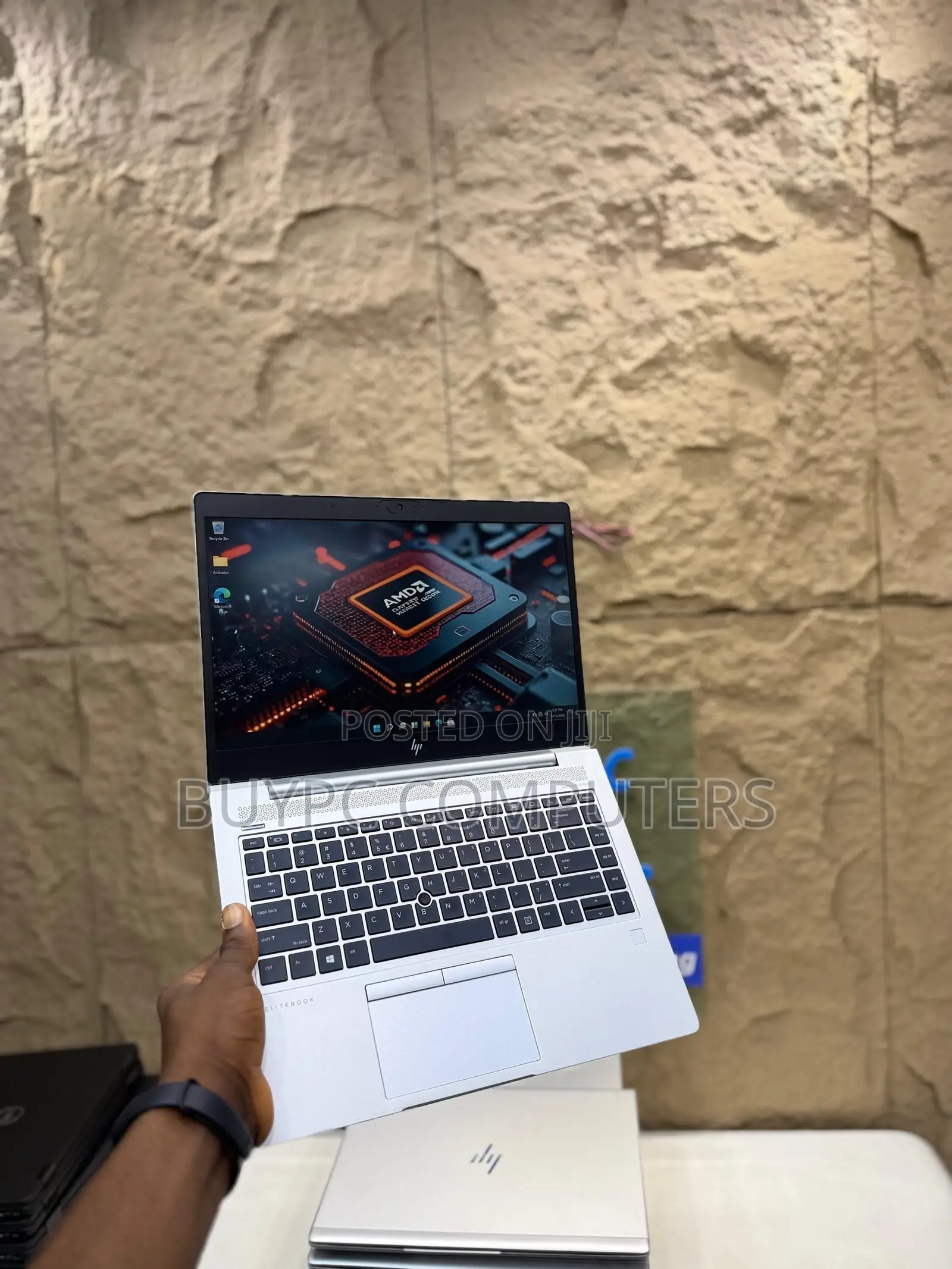 Laptop HP EliteBook 745 8GB AMD Ryzen 3 SSD 256GB