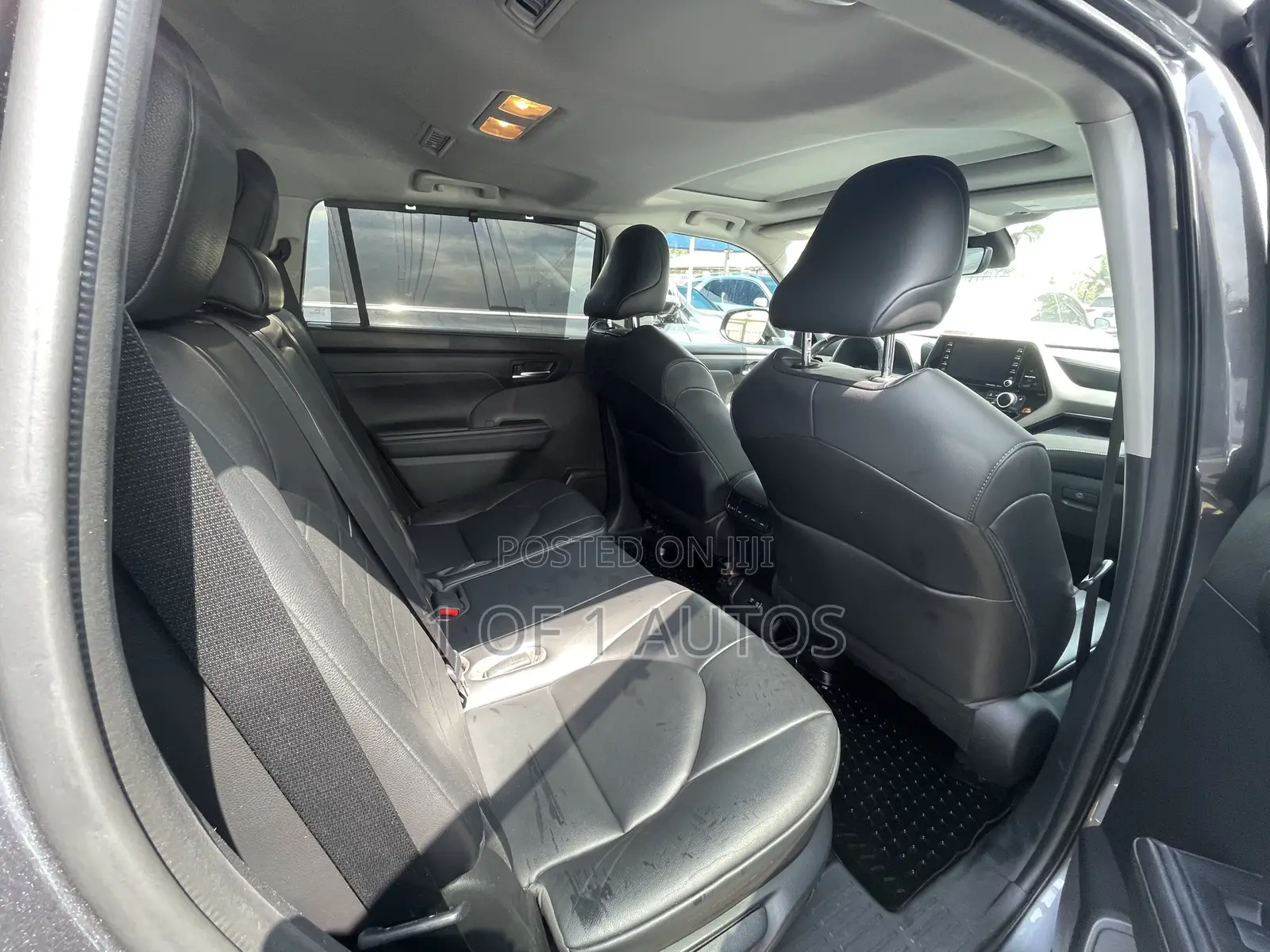 Toyota Highlander XLE FWD 2020 Gray