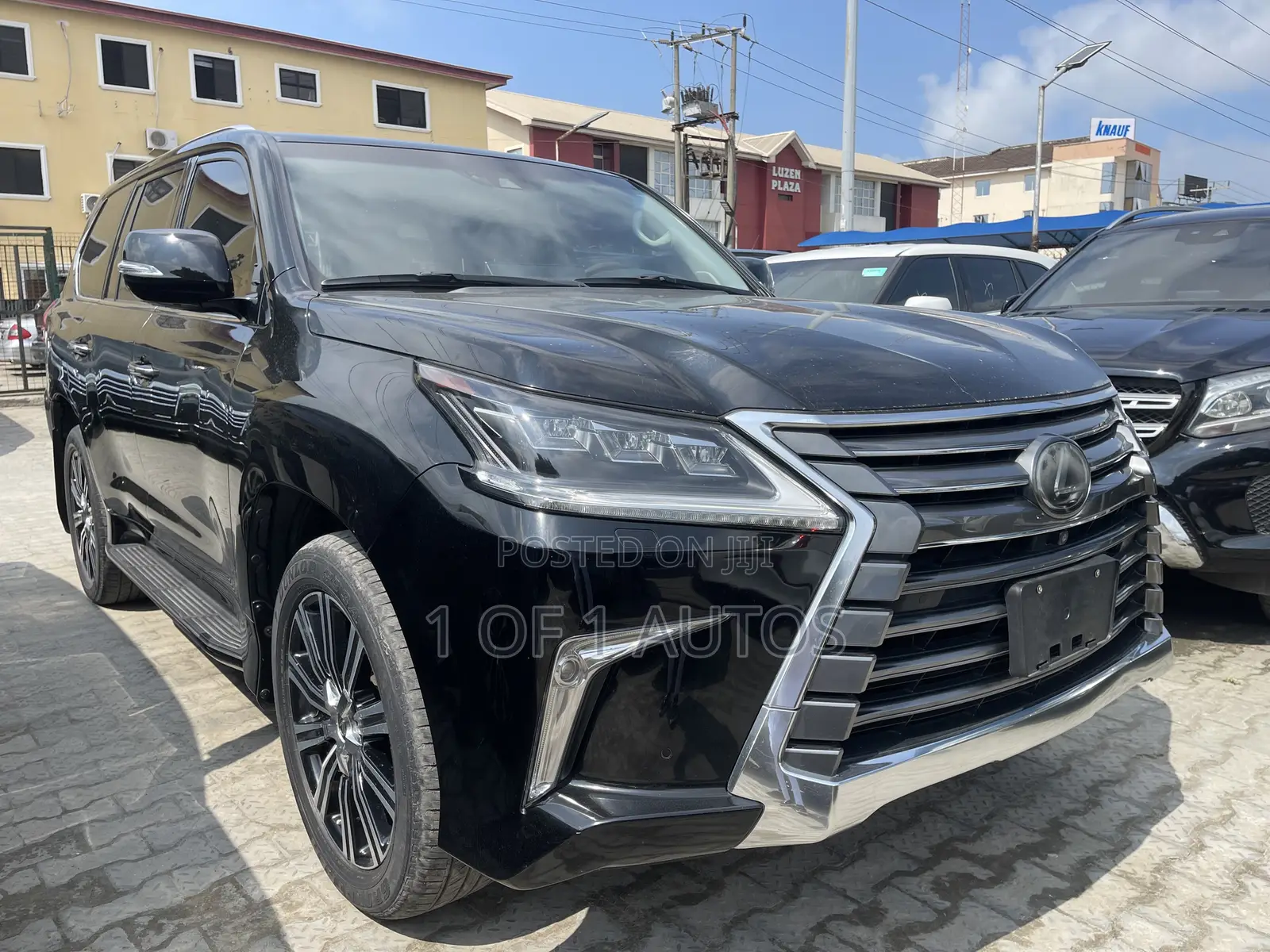 Lexus LX 570 (5 seats) AWD 2019 Black