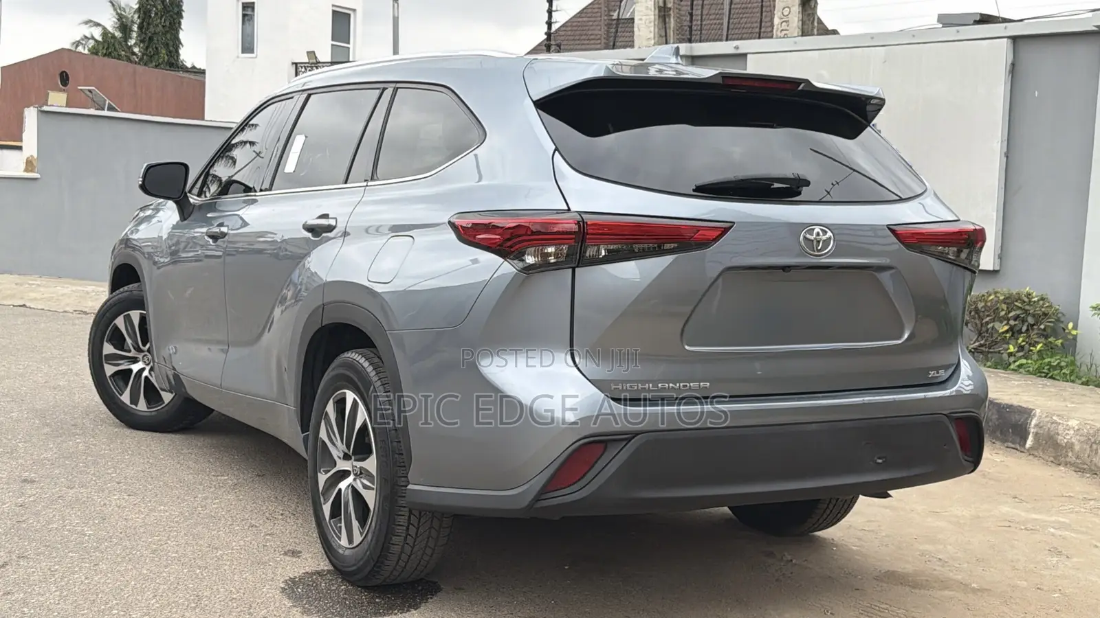 Toyota Highlander 2020 Blue