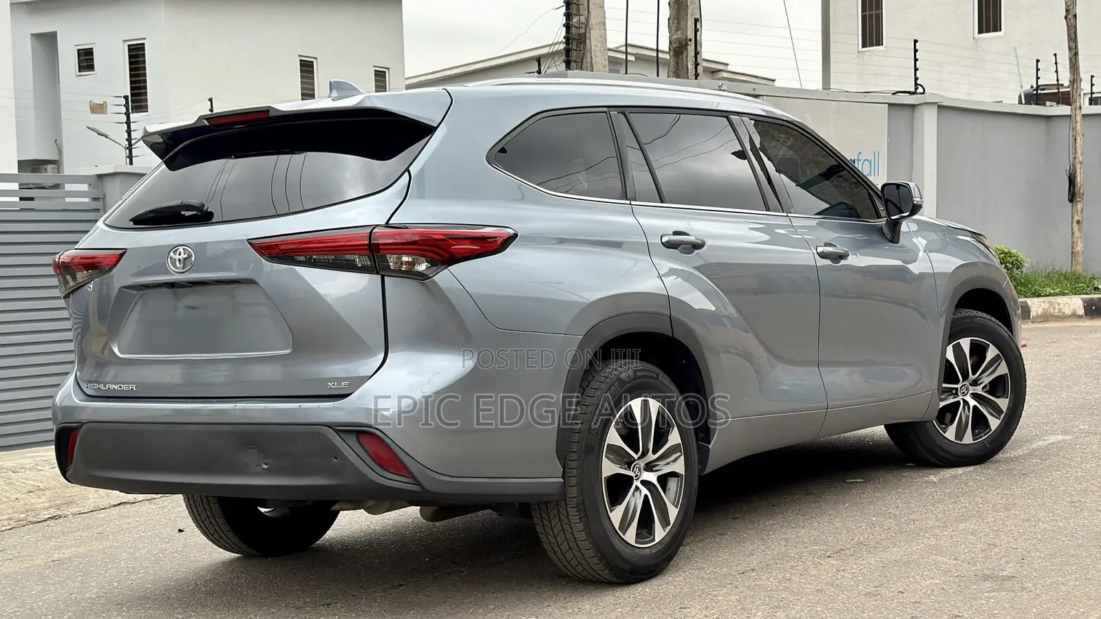 Toyota Highlander 2020 Blue