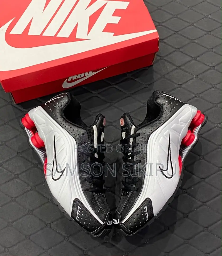 Nike Airmax Sneaker Now Available in Store!!*