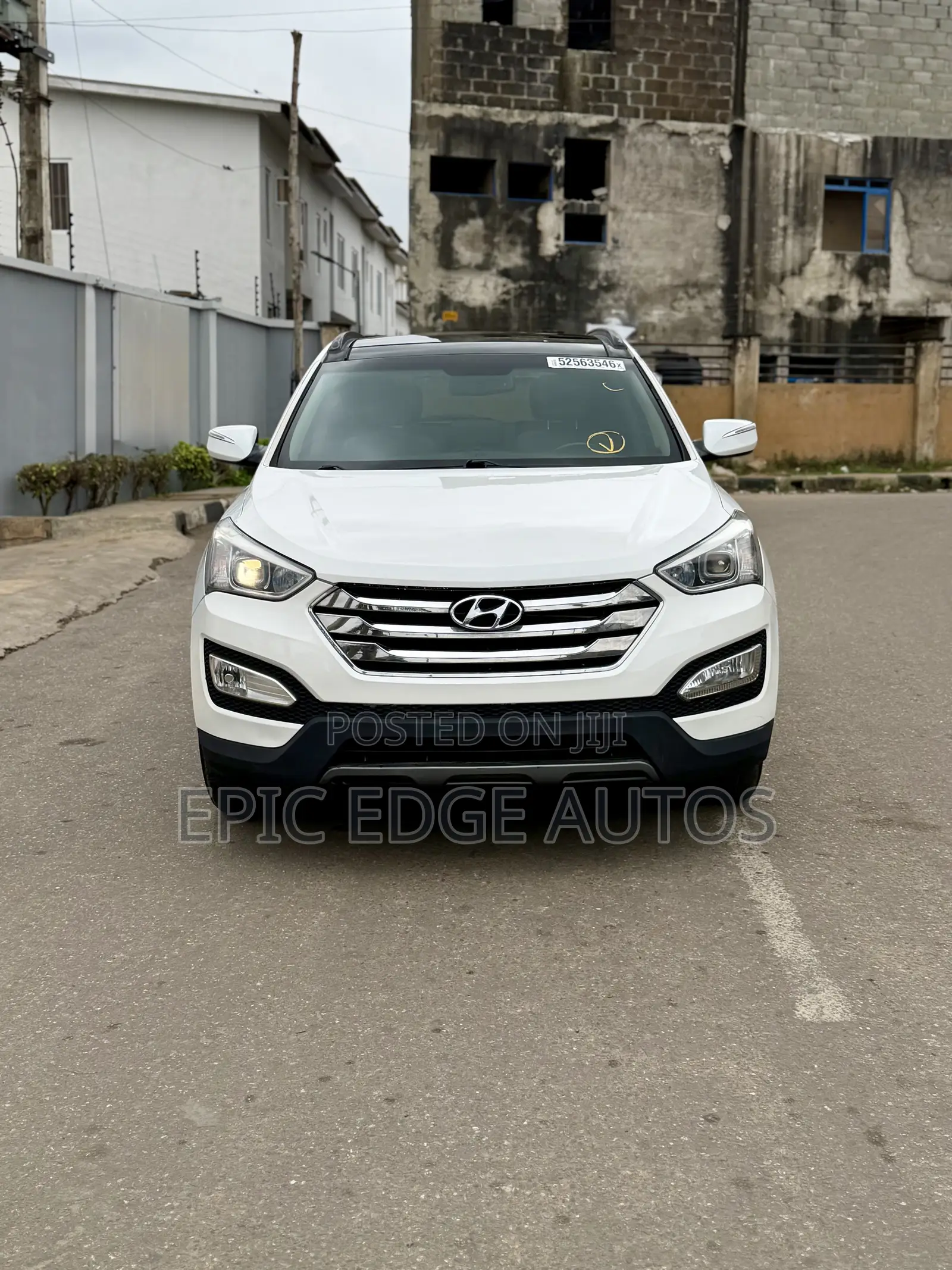 Hyundai Santa Fe 2014 White