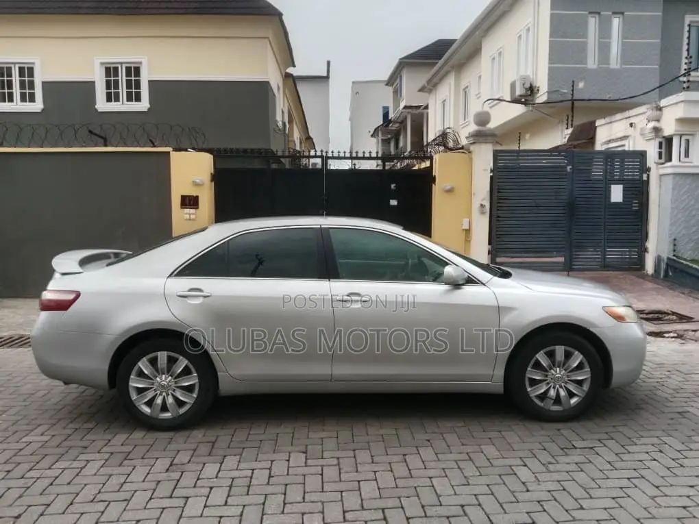 Toyota Camry 2007 Silver