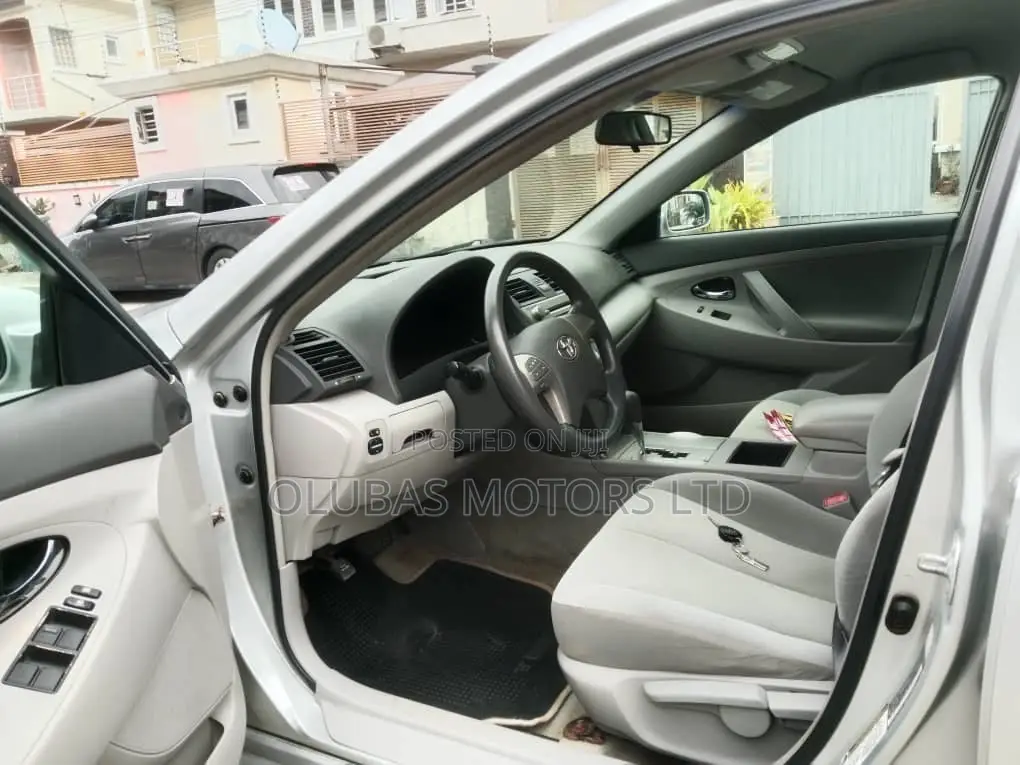 Toyota Camry 2007 Silver