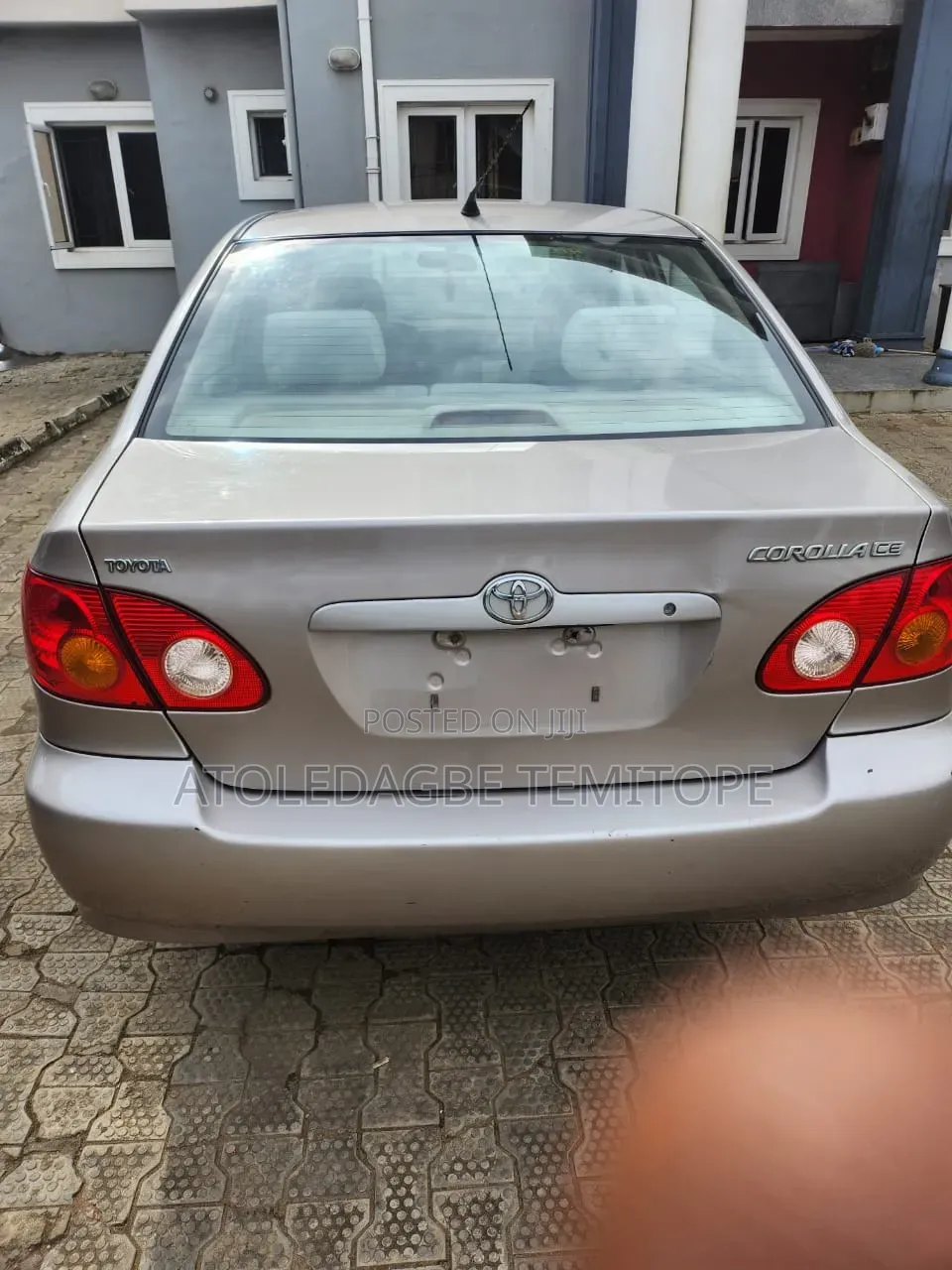 Toyota Corolla LE 2004 Brown
