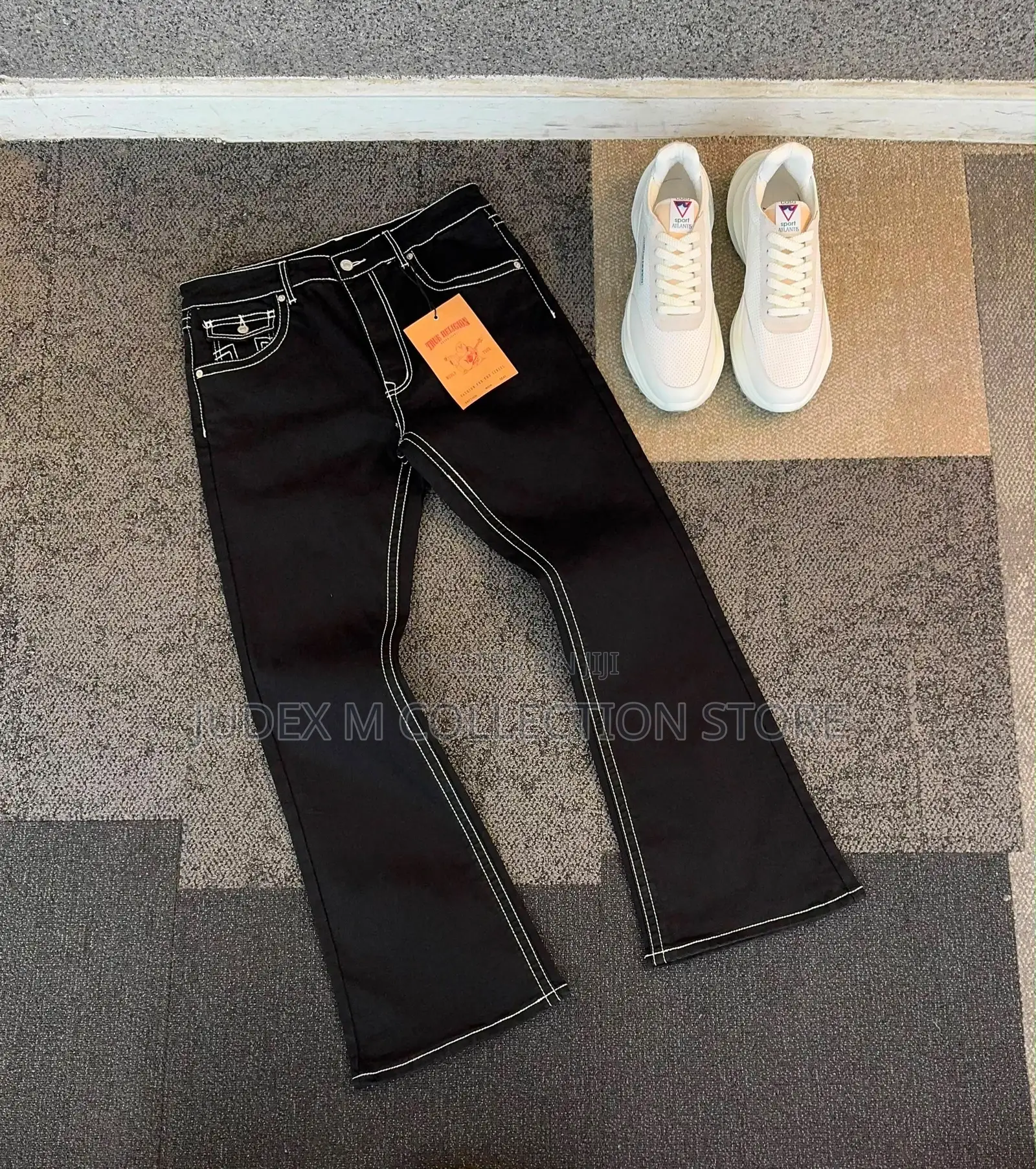 Premium Luxury Amiri Western Themed Patches Rivet Detailing Denim