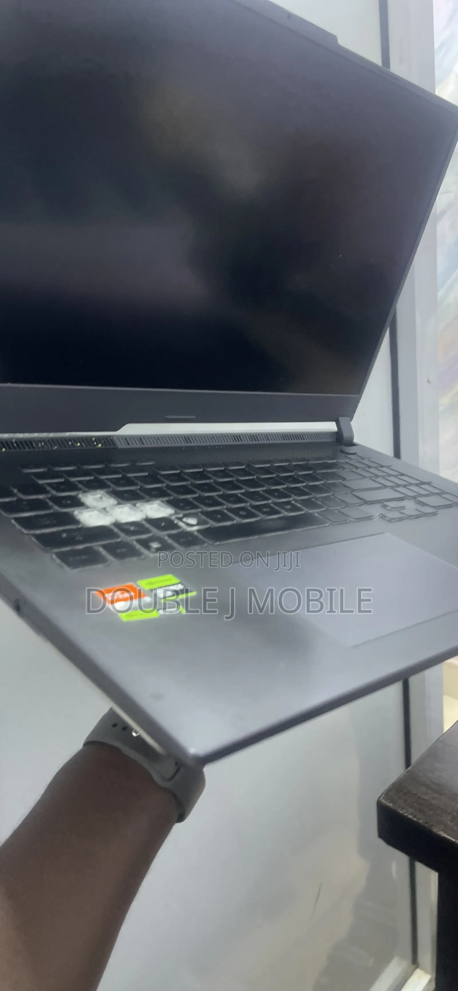 Laptop Asus ROG Strix G17 64GB AMD Ryzen 9 SSD 1T
