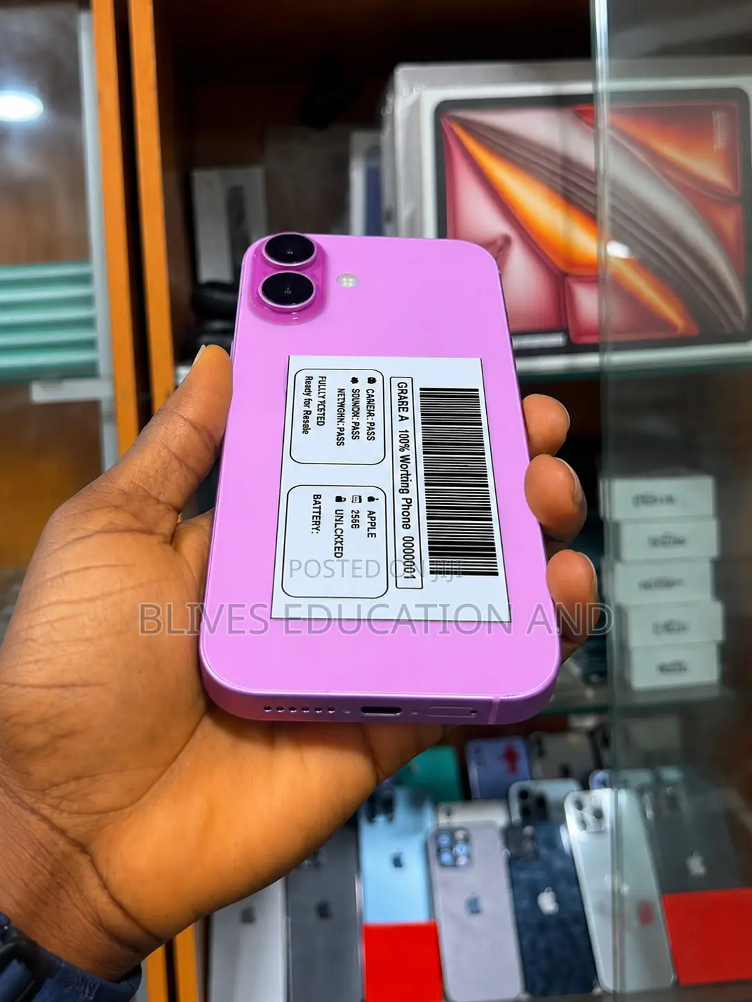 Apple iPhone 16 128 GB Pink